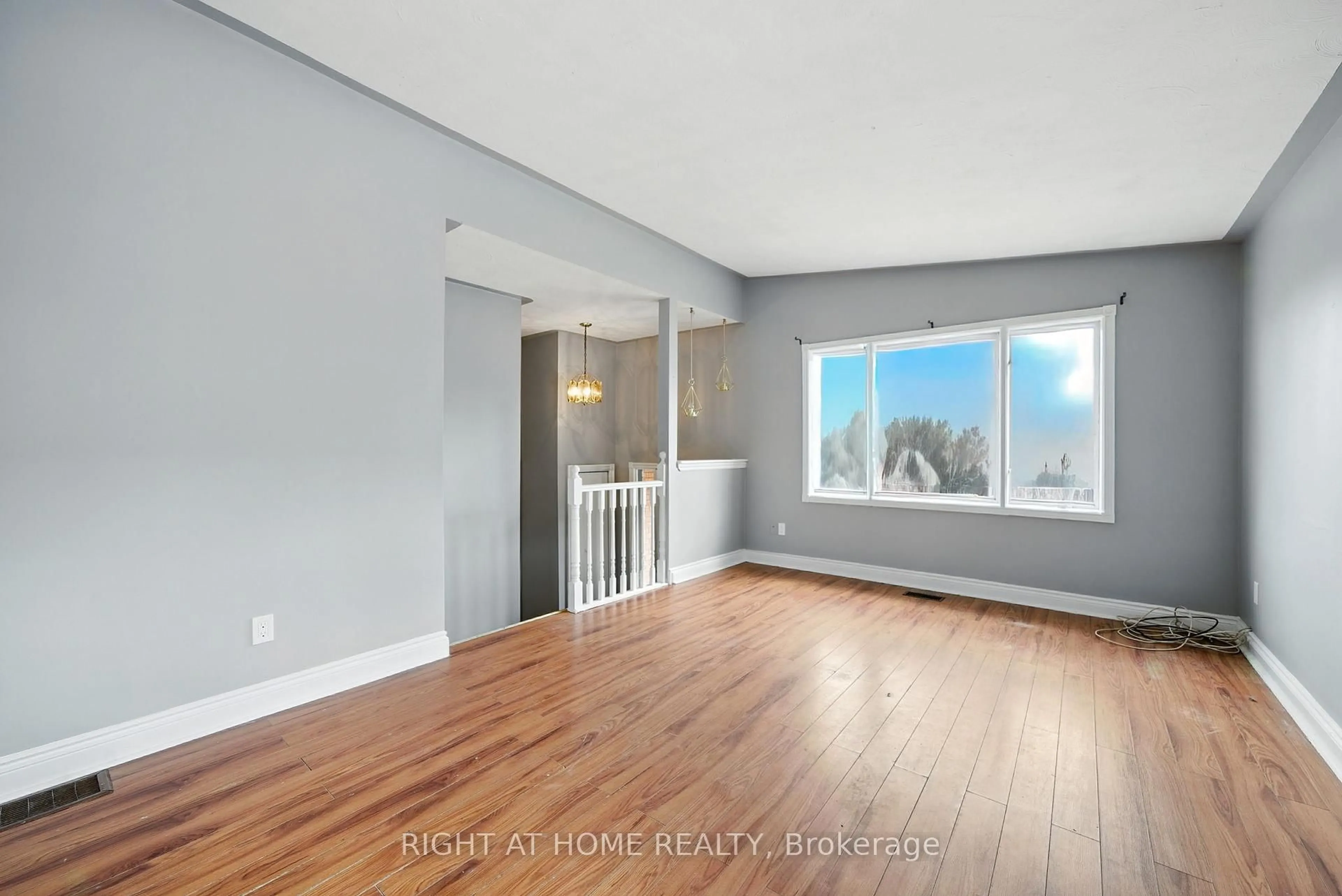 A pic of a room for 1045 High St, Peterborough Ontario K9J 5R8
