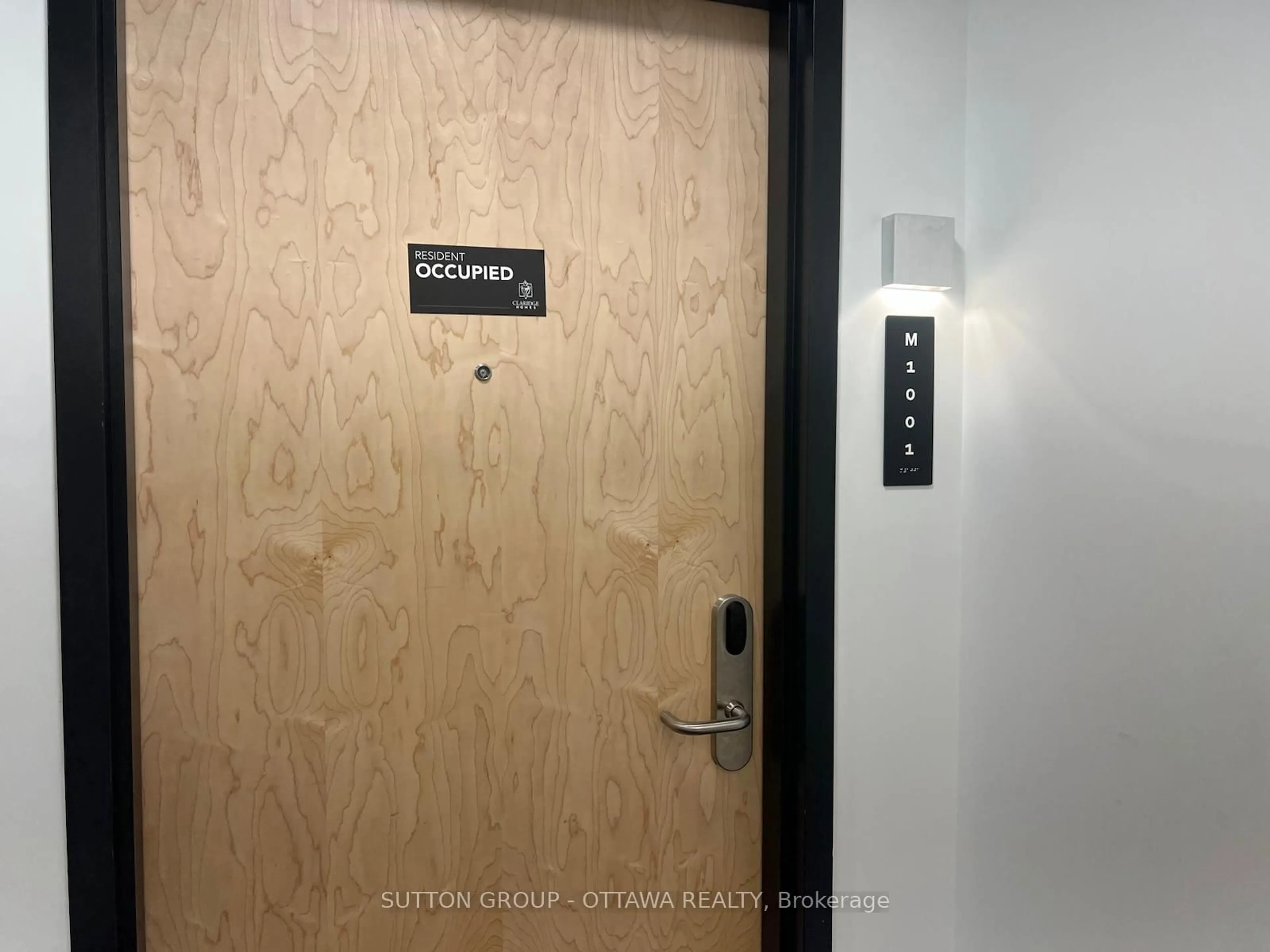 Unknown for 340 Queen St #1001, Ottawa Ontario K1R 0G1