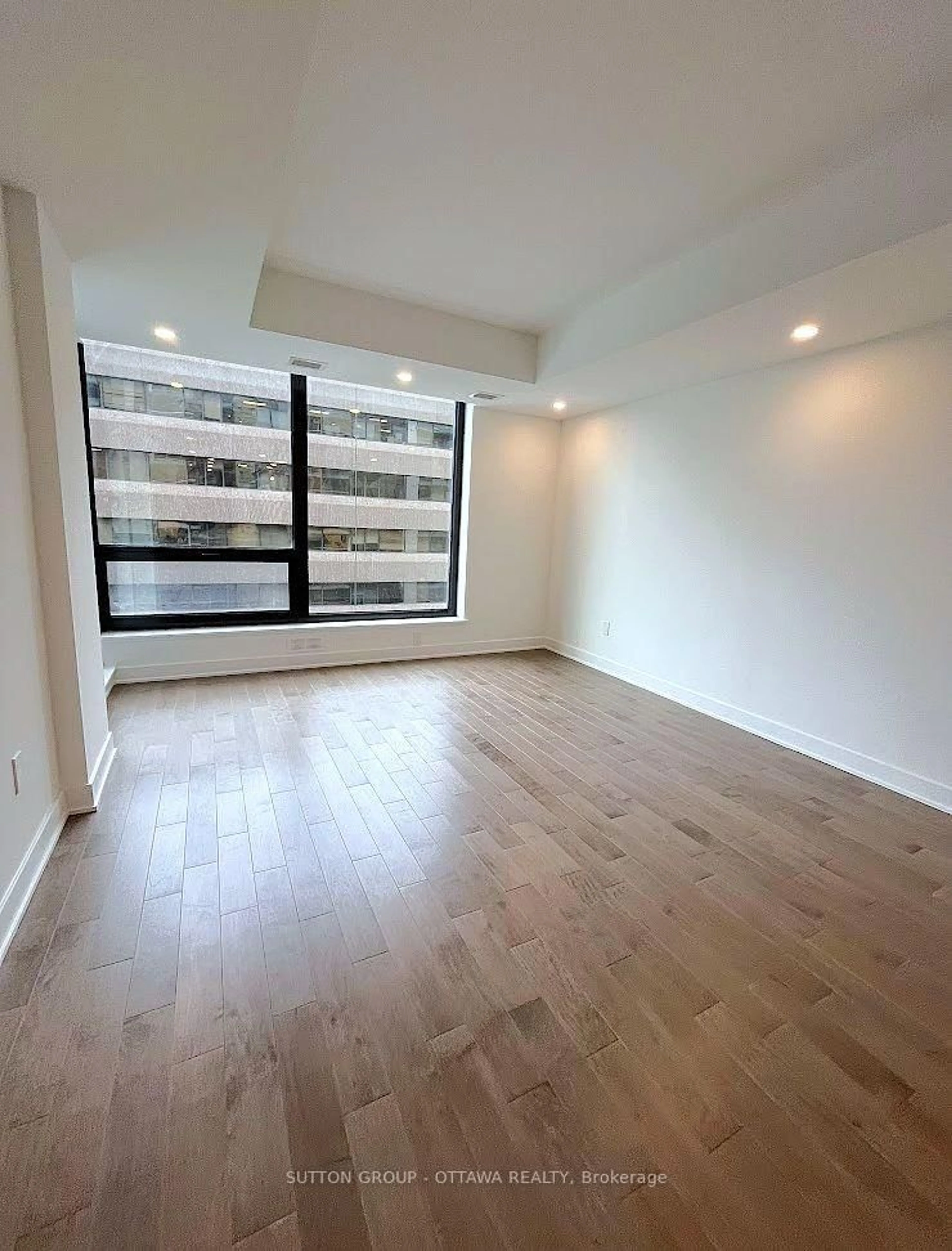 A pic of a room for 340 Queen St #1001, Ottawa Ontario K1R 0G1
