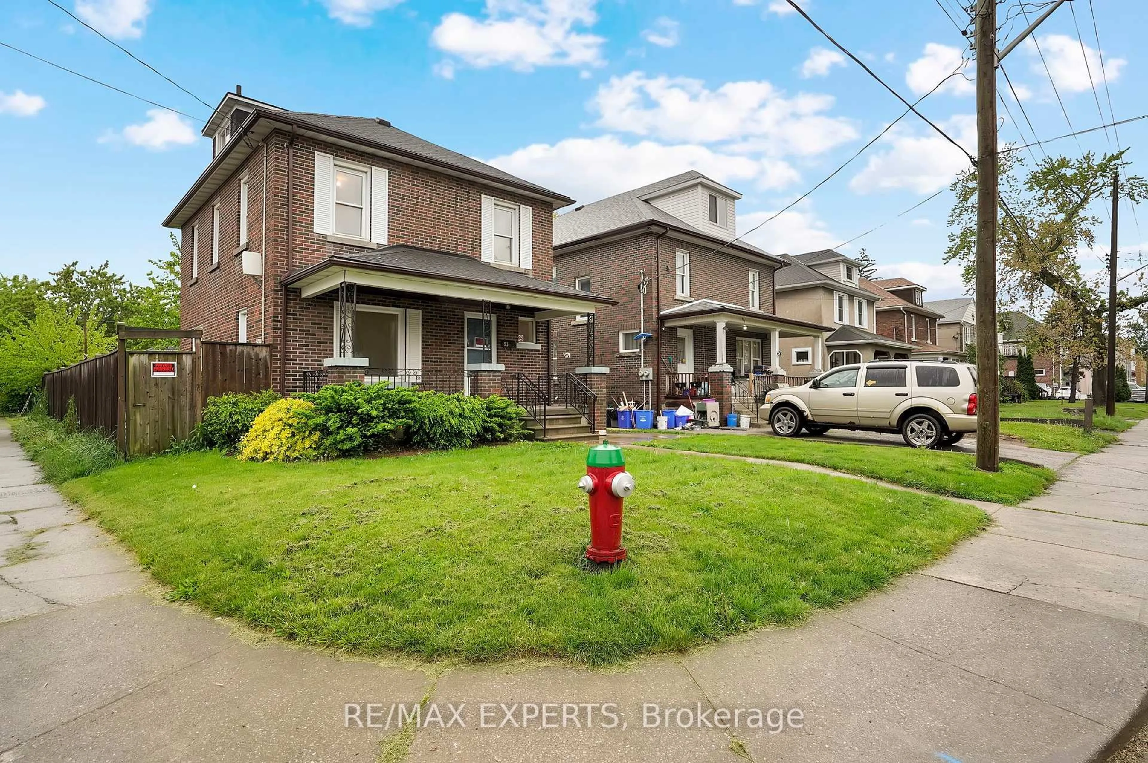 Home with brick exterior material, street for 93 State St, Welland Ontario L3B 4K6
