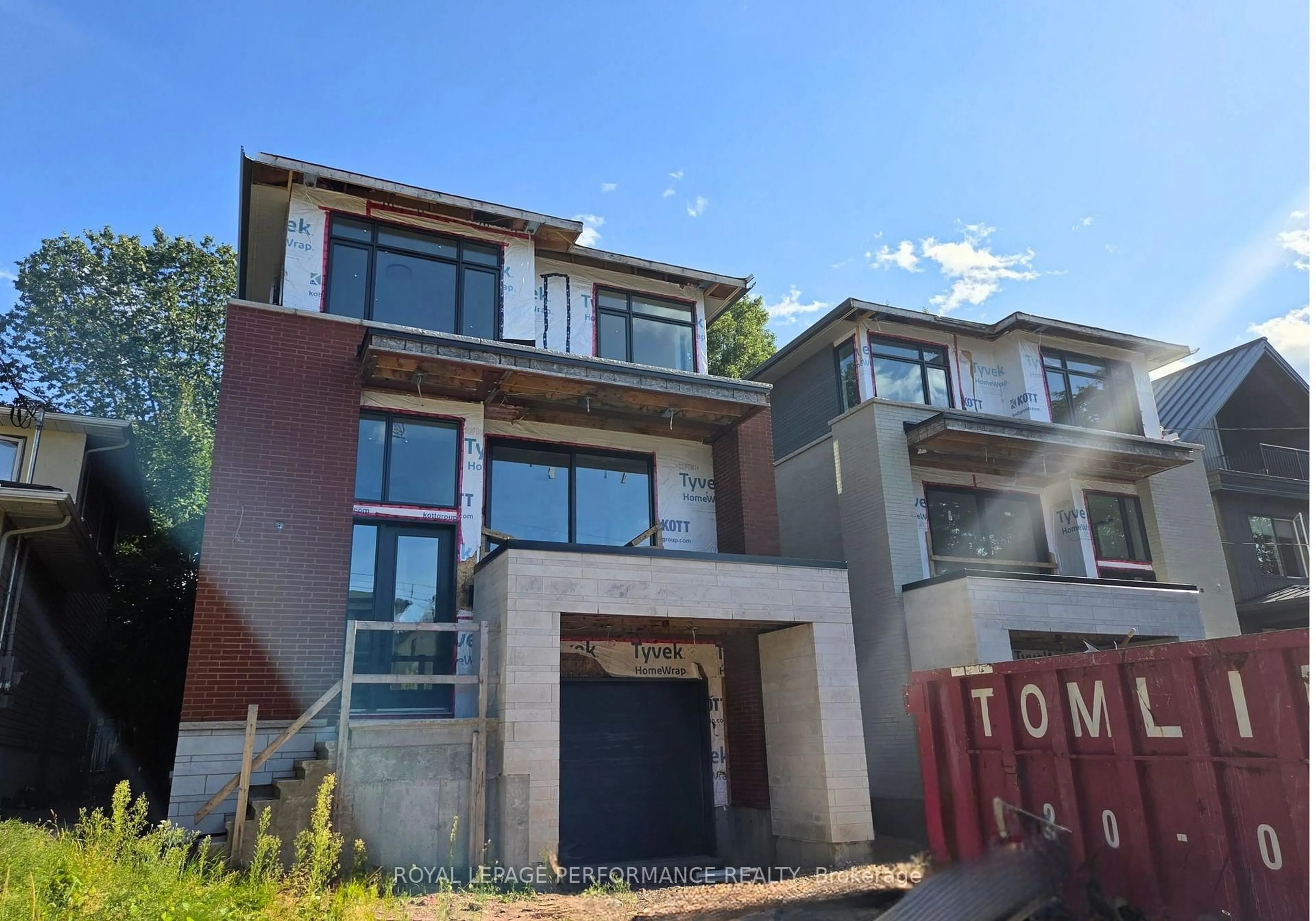 Home with brick exterior material, building for 304 Selby Ave, Ottawa Ontario K1Z 6R1