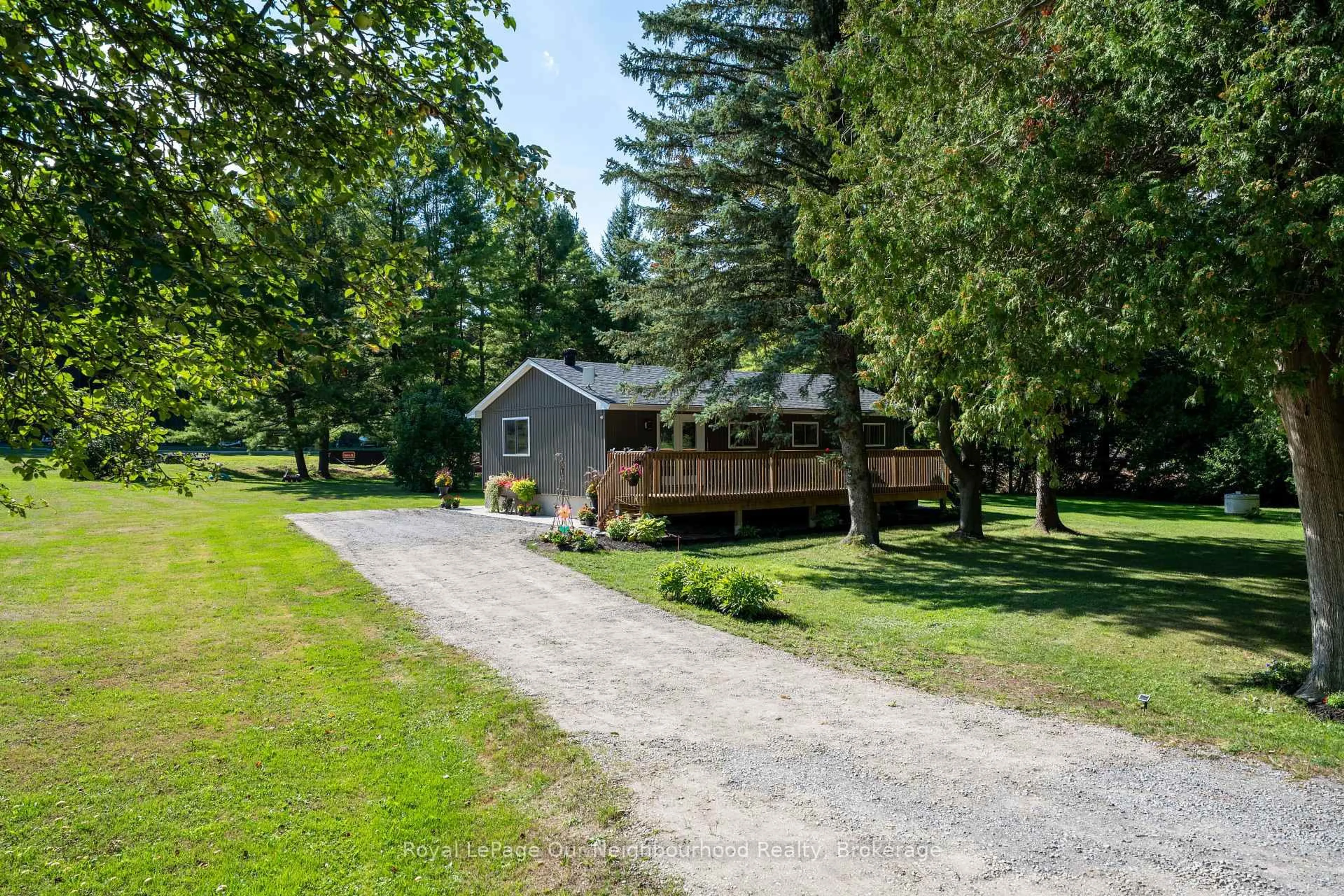 Patio, unknown for 5292 Harris Boatworks Rd, Hamilton Township Ontario K0K 2E0