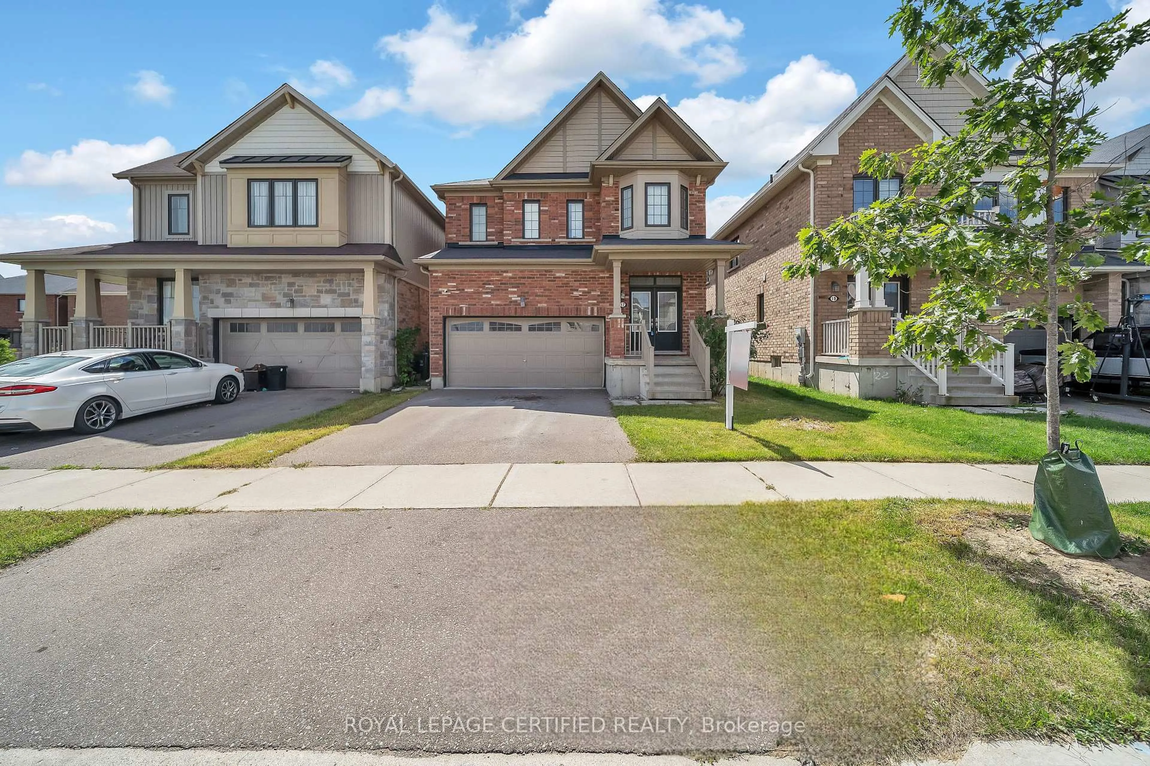 Unknown for 17 Arnold Marshall Blvd, Haldimand Ontario N3W 0B2