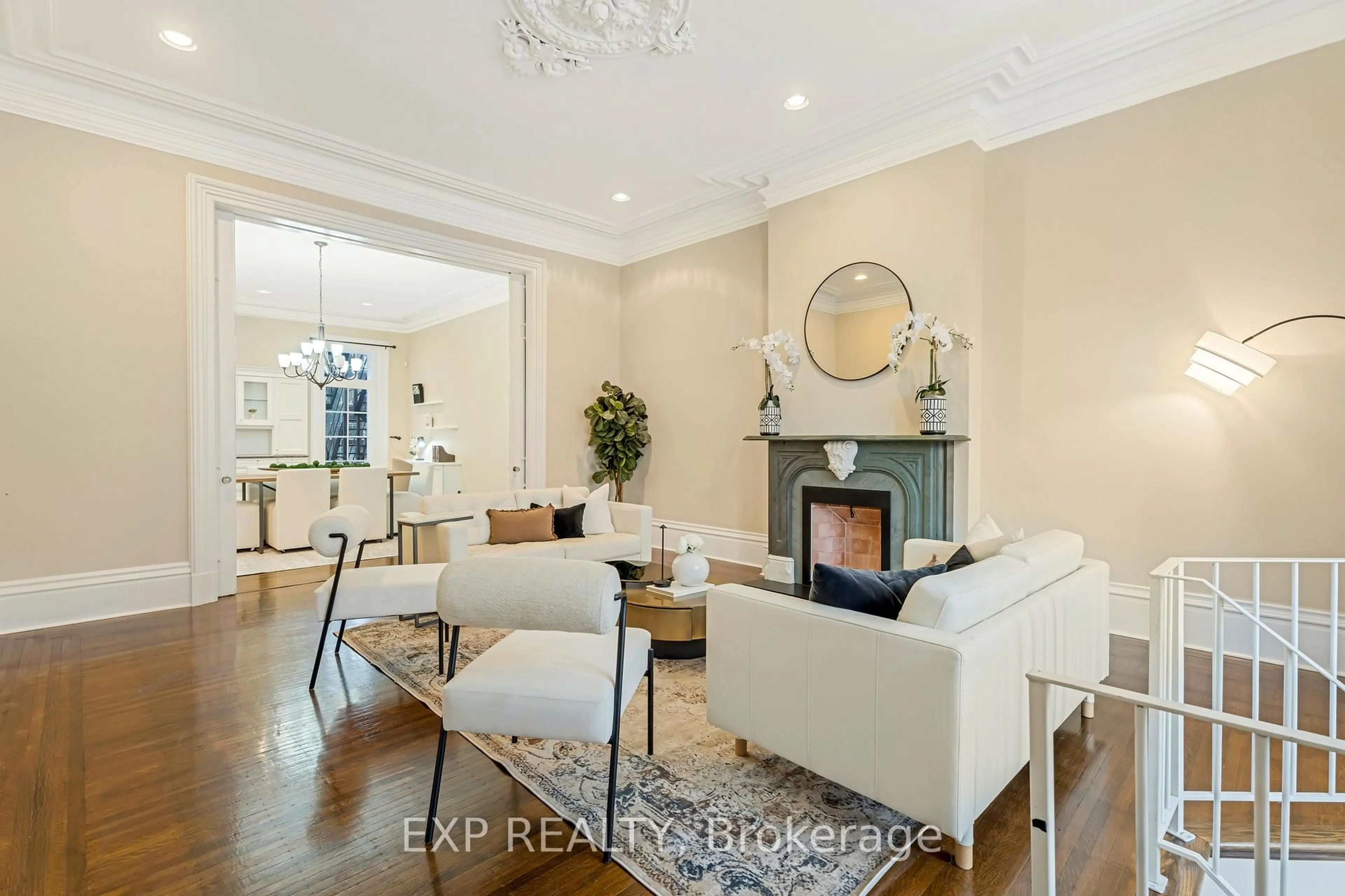Living room with furniture, unknown for 46 Herkimer St #2, Hamilton Ontario L8P 2G4