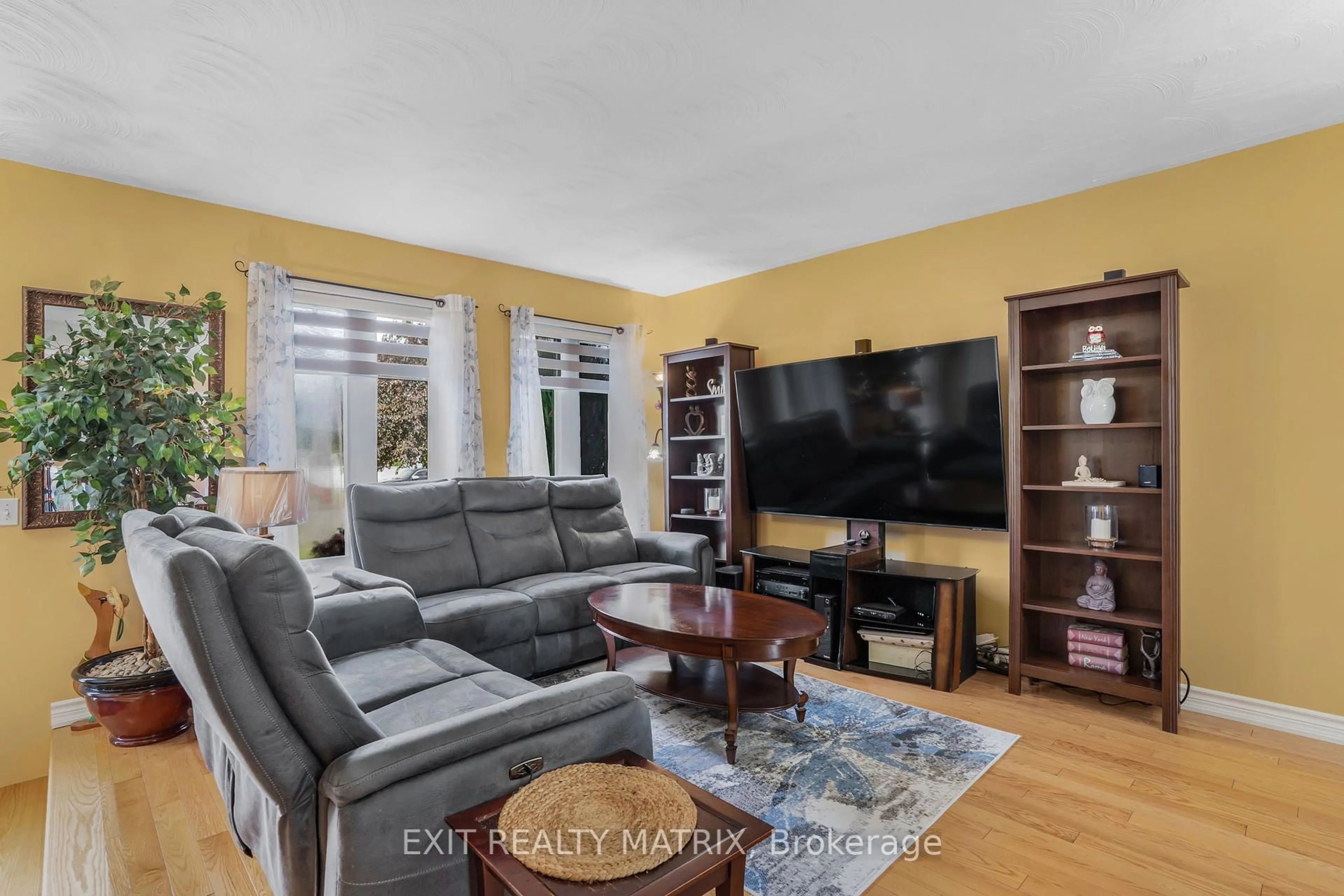 Living room with furniture, unknown for 399 Chartrand Ave, Hawkesbury Ontario K6A 3P5