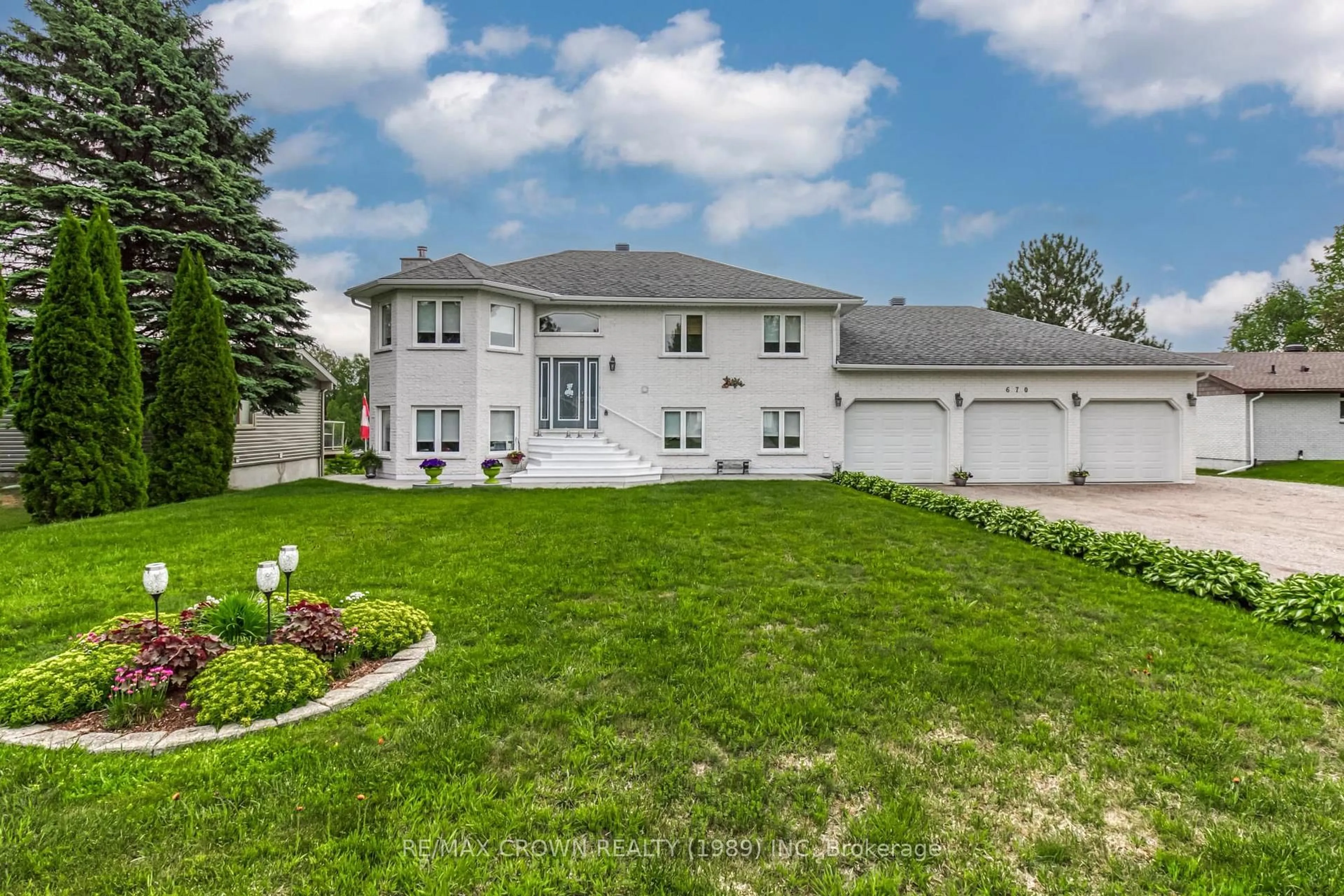 A pic from outside/outdoor area/front of a property/back of a property/a pic from drone, street for 670 Delorme Rd, West Nipissing Ontario P2B 2M9