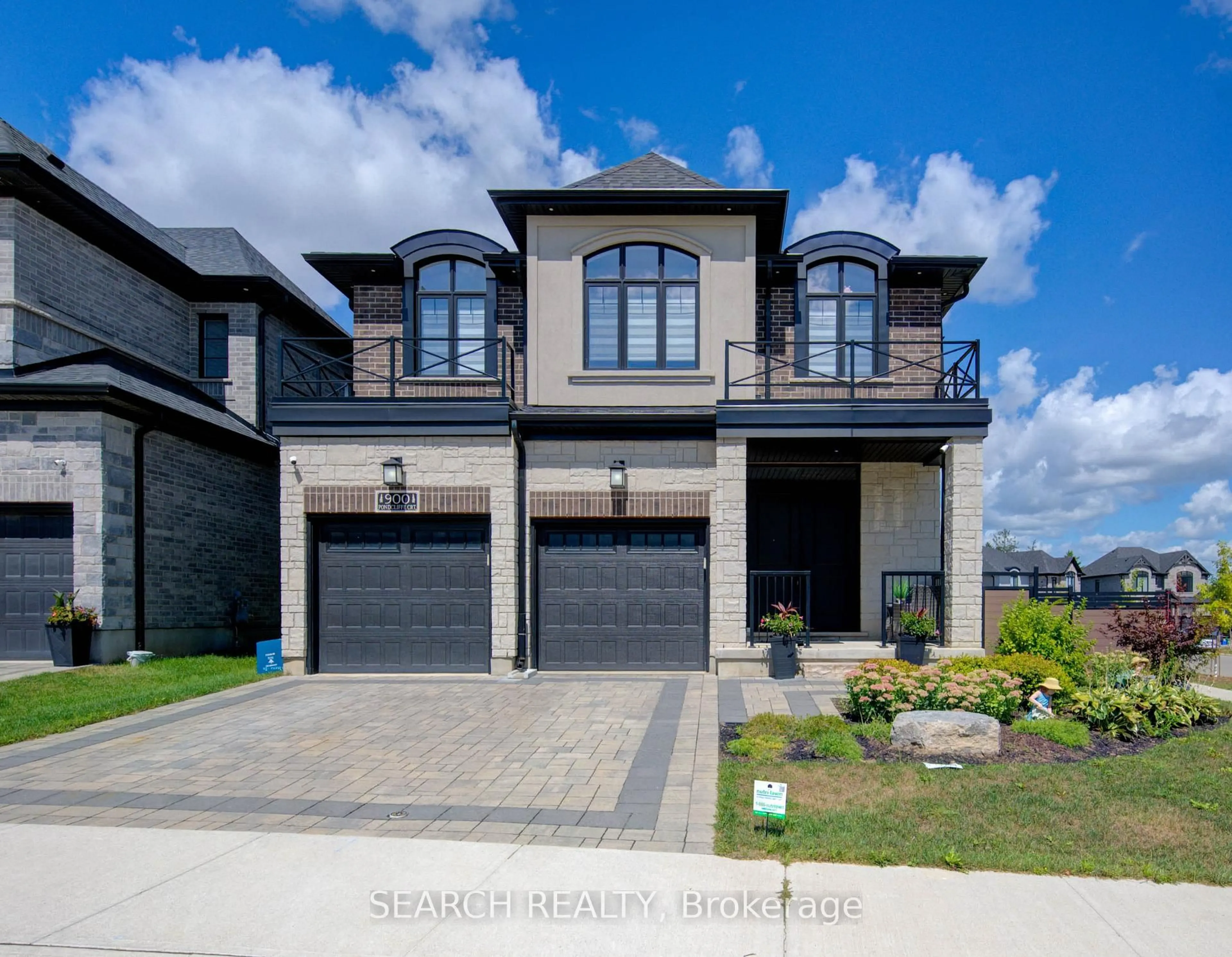 Home with brick exterior material, street for 900 Pondcliffe Crt, Kitchener Ontario N2R 0M4