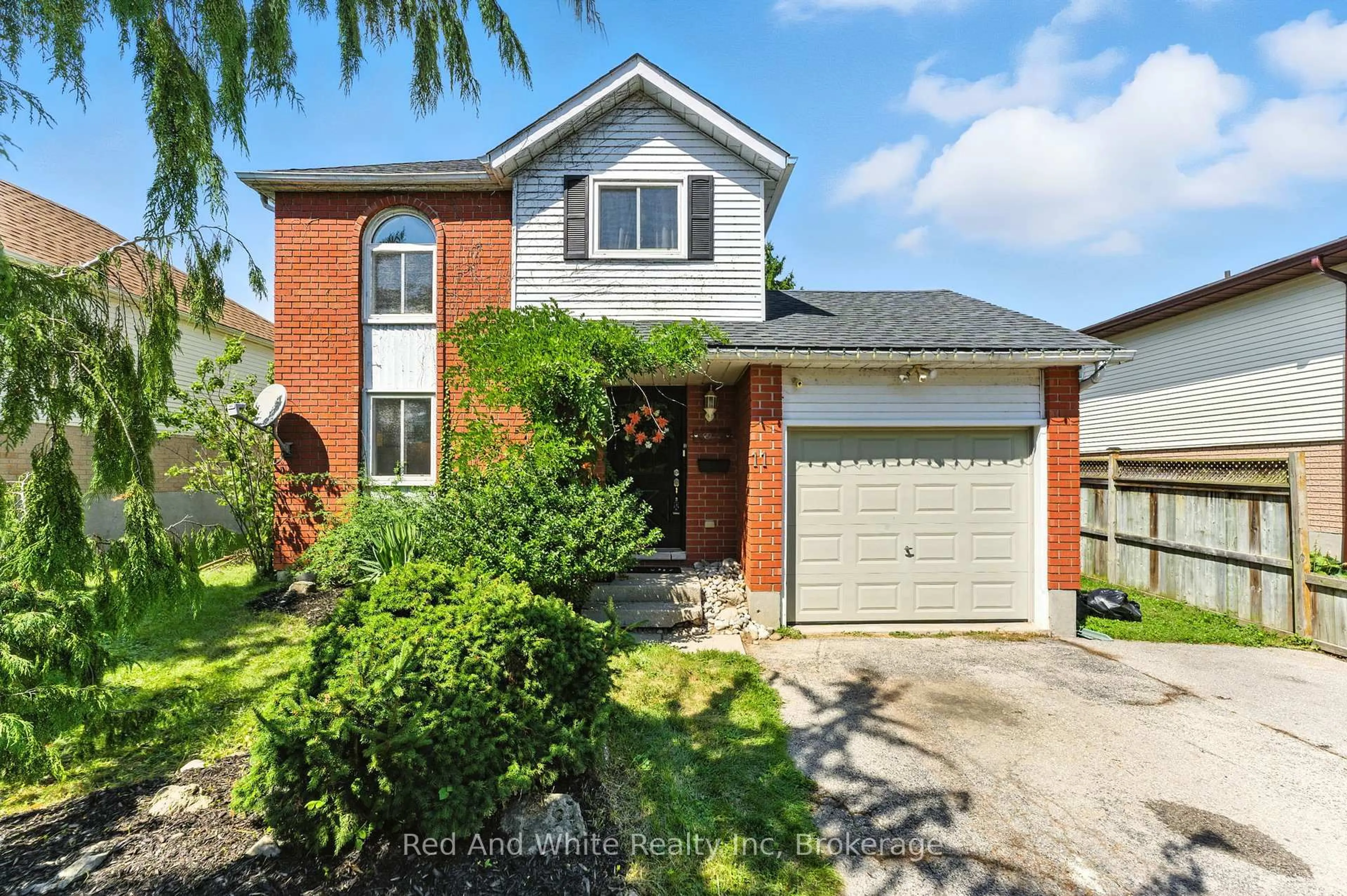 Home with brick exterior material, street for 11 Hurbert Crt, Cambridge Ontario N3C 3R2