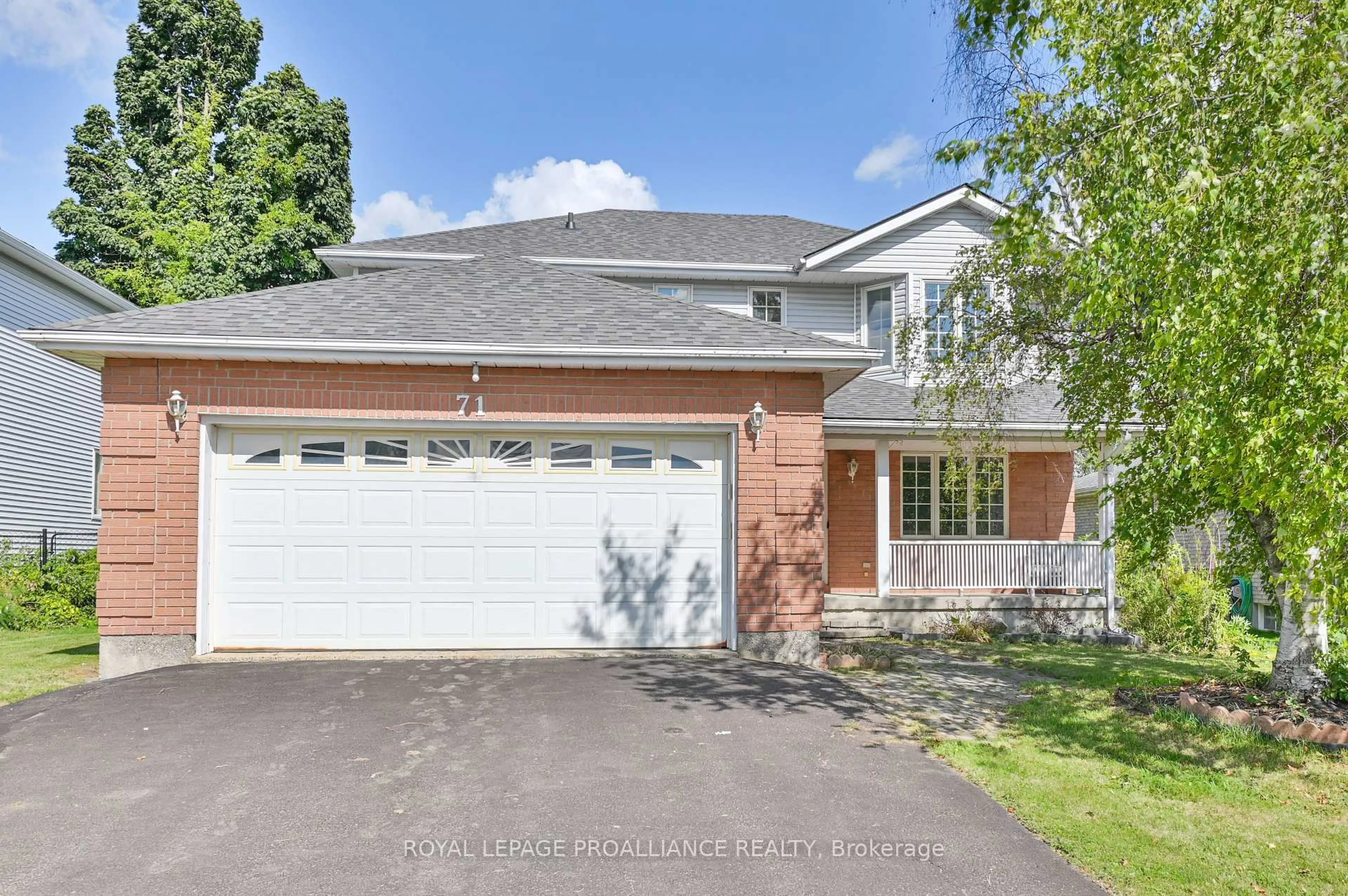 Home with brick exterior material, street for 71 Avondale Rd, Belleville Ontario K8P 4G2