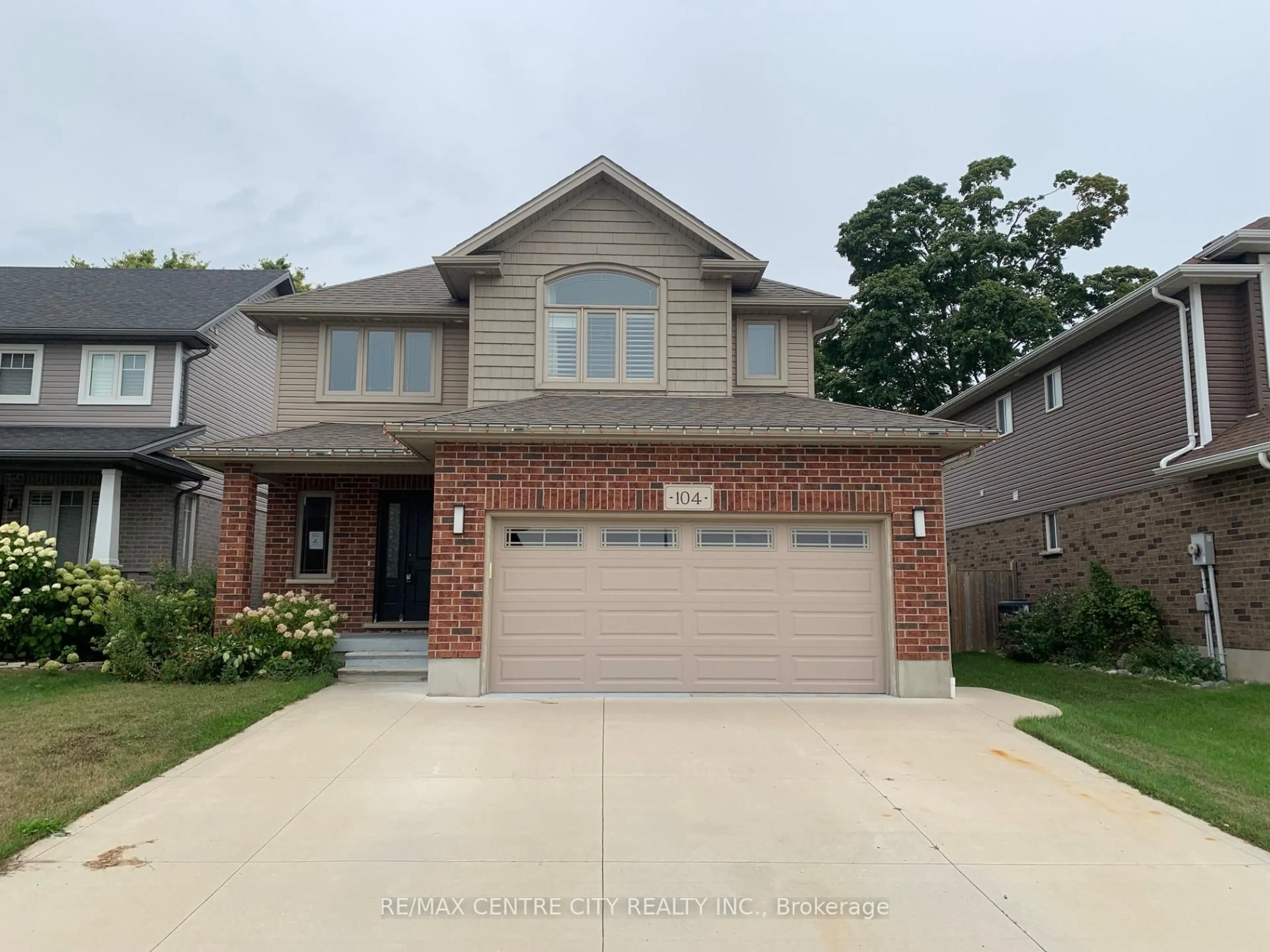 Home with brick exterior material, street for 104 Walker Rd, Ingersoll Ontario N5C 0A6
