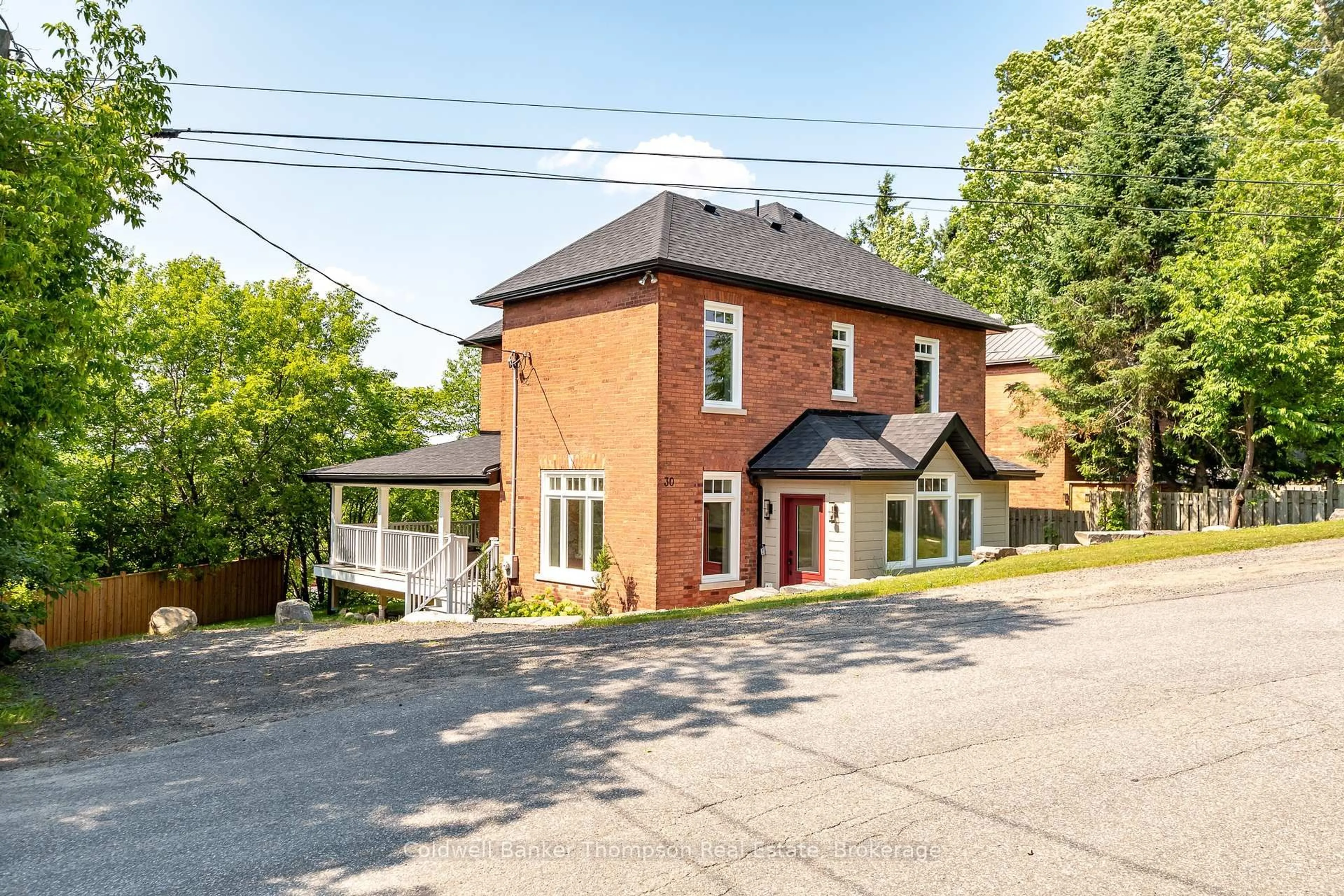 Home with brick exterior material, street for 30 Minerva St, Huntsville Ontario P1H 1V6