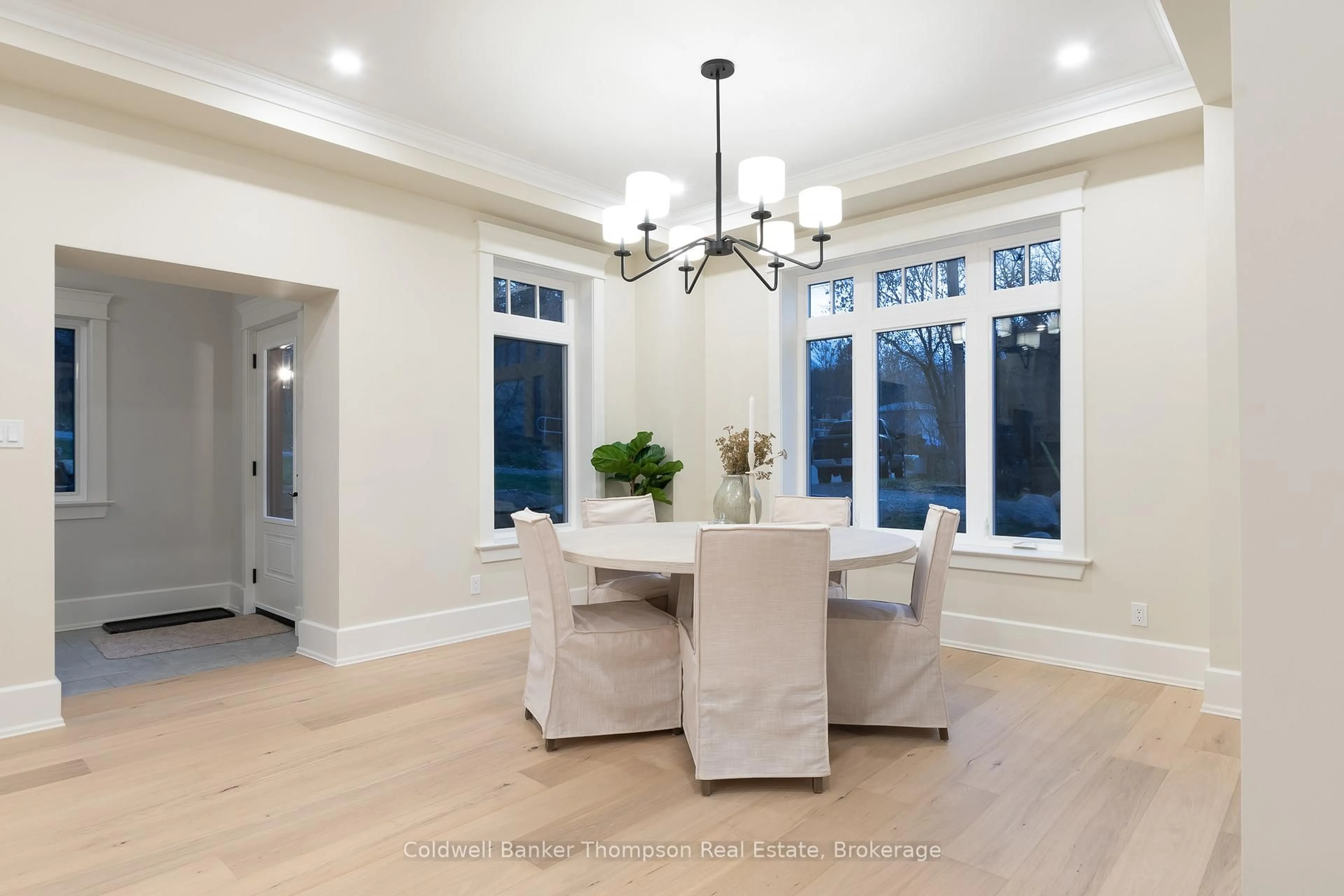 Dining room, unknown for 30 Minerva St, Huntsville Ontario P1H 1V6
