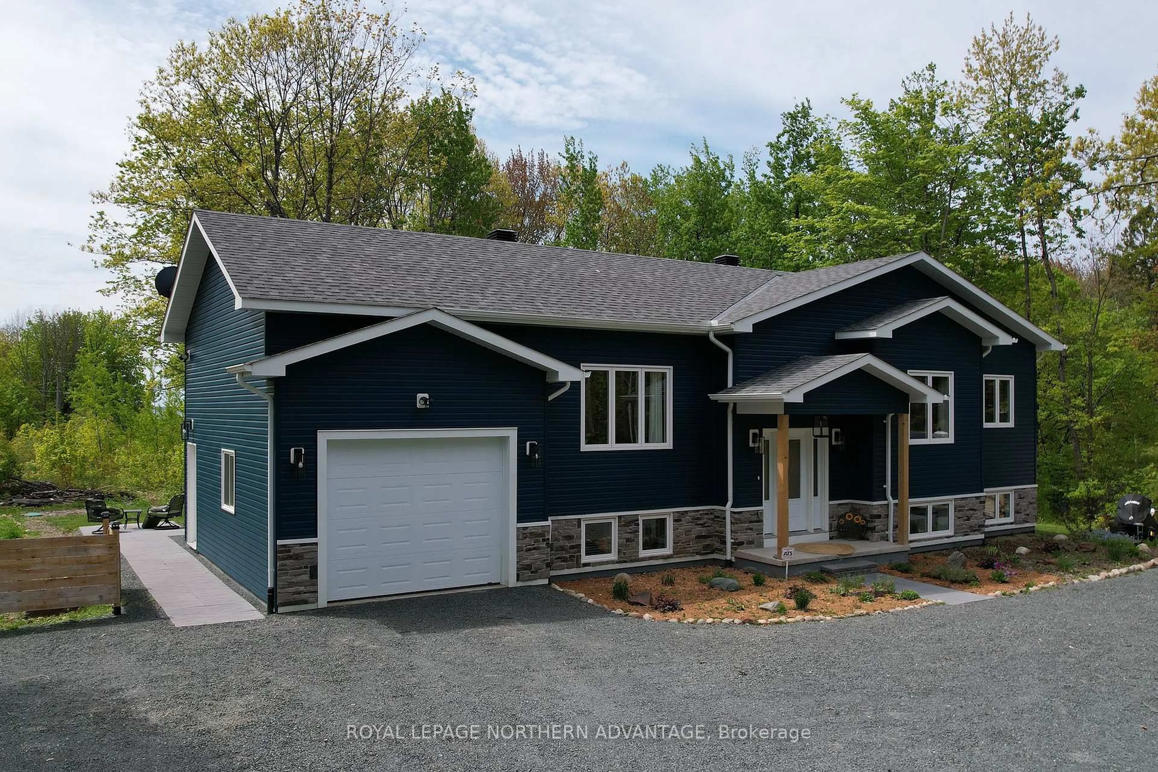Home with vinyl exterior material, street for 4619 Second Line, Prince Ontario P6A 6K4