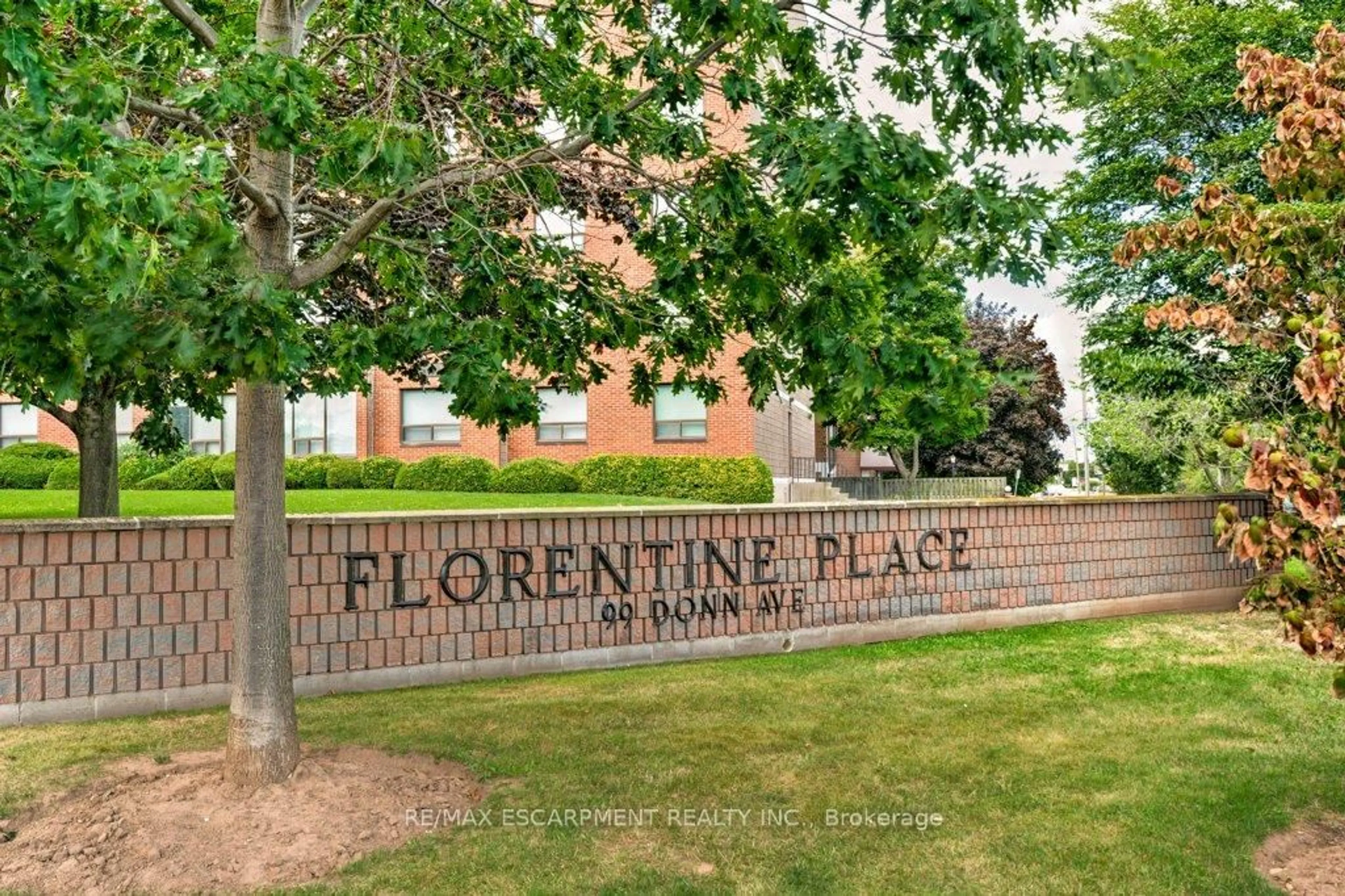 Unknown for 99 DONN Ave #408, Hamilton Ontario L8G 5B2
