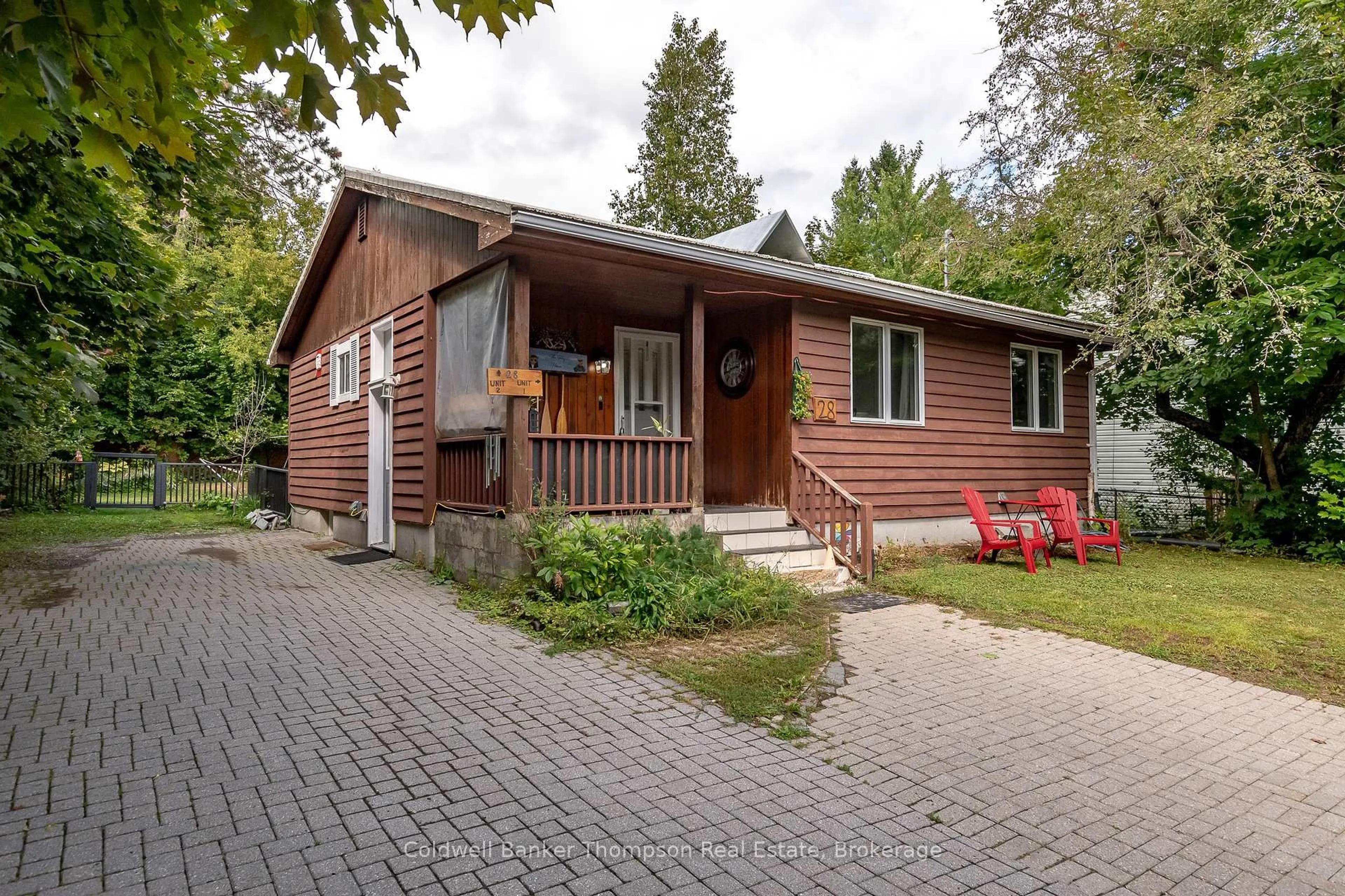 Unknown for 28 Veterans Way, Huntsville Ontario P1H 1P4