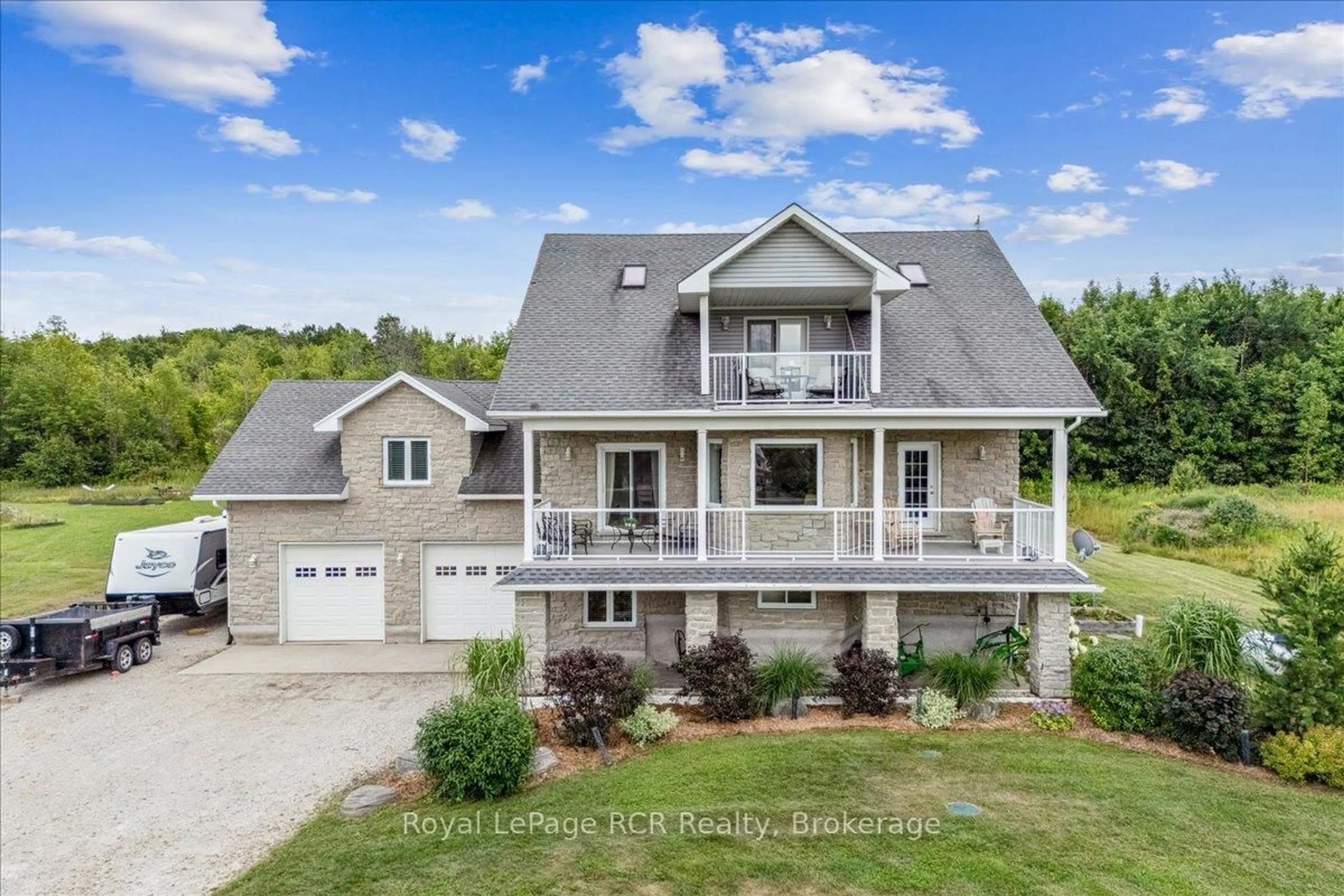 Home with vinyl exterior material, water/lake/river/ocean view for 350281 Concession A, Meaford Ontario N0H 1B0