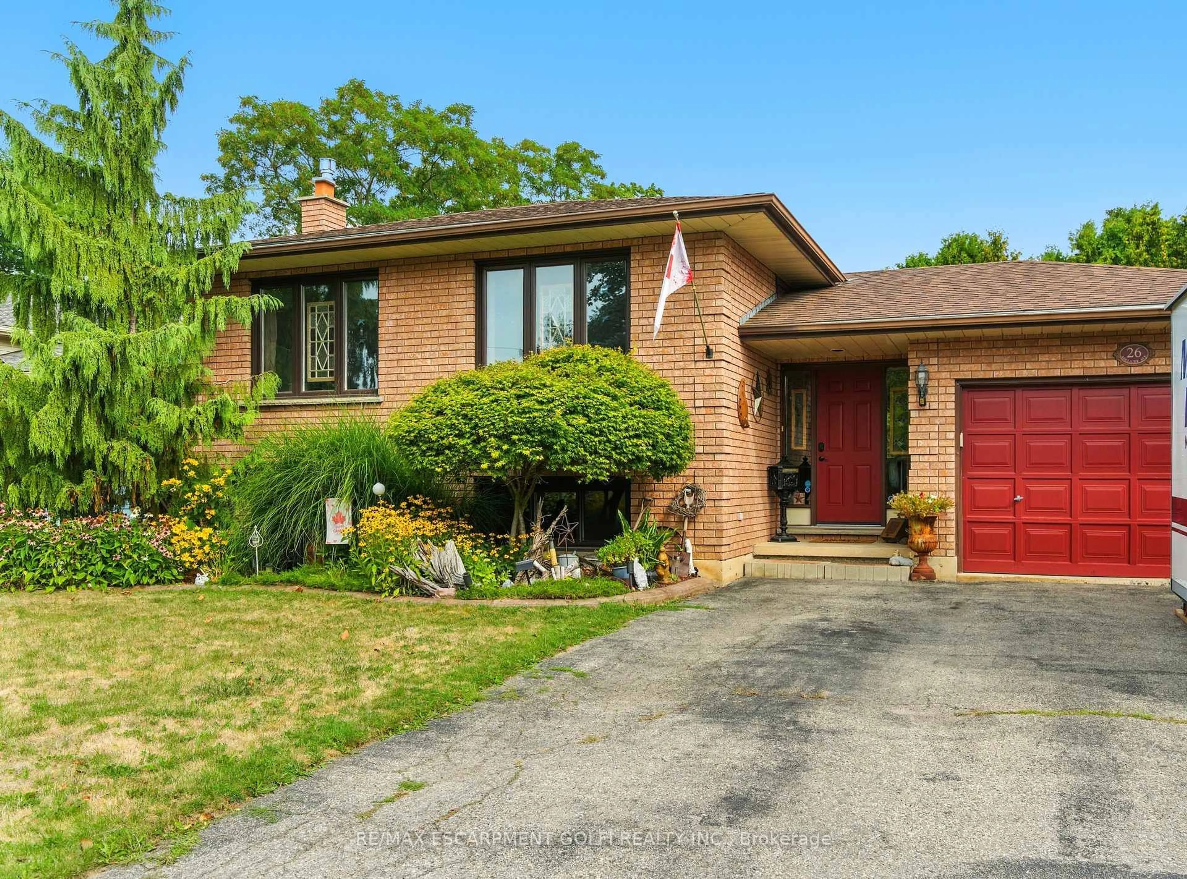 Home with brick exterior material, street for 26 Adelaide Ave, Brantford Ontario N3S 7H4