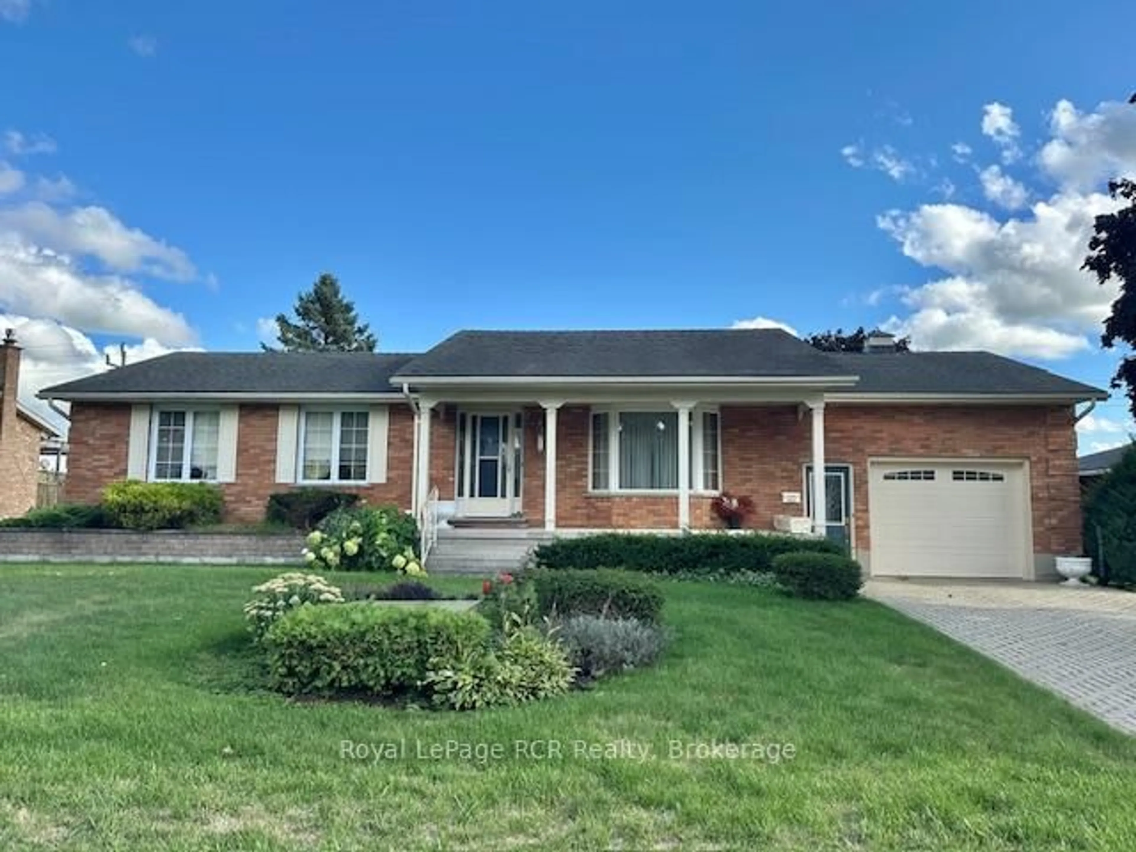 Home with brick exterior material, street for 29 2nd Street Cres, Hanover Ontario N4N 3R3