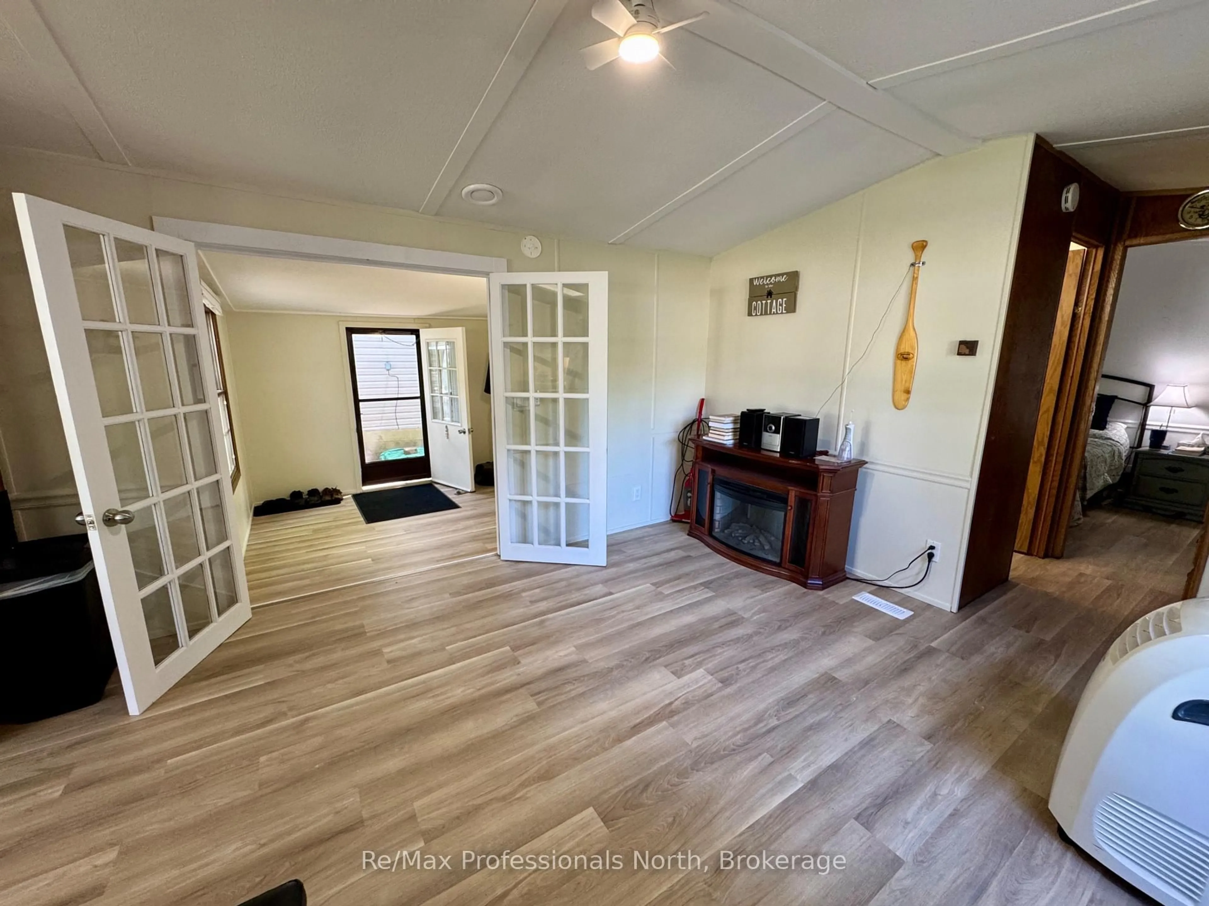 A pic of a room for 1007 RACOON Rd #45, Gravenhurst Ontario P1P 1R1