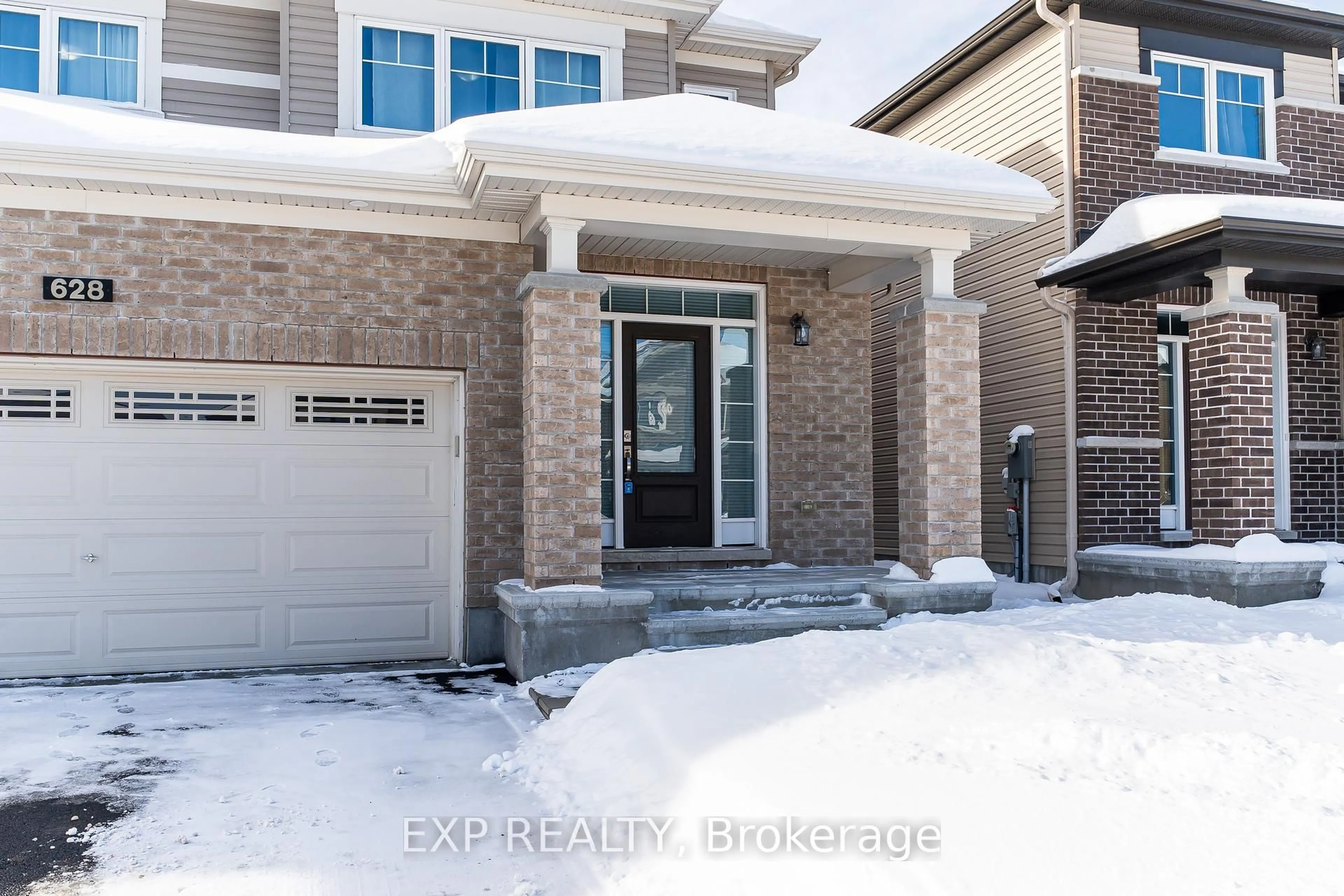 Home with brick exterior material, street for 628 Eagle Crest Hts, Ottawa Ontario K2S 2E6