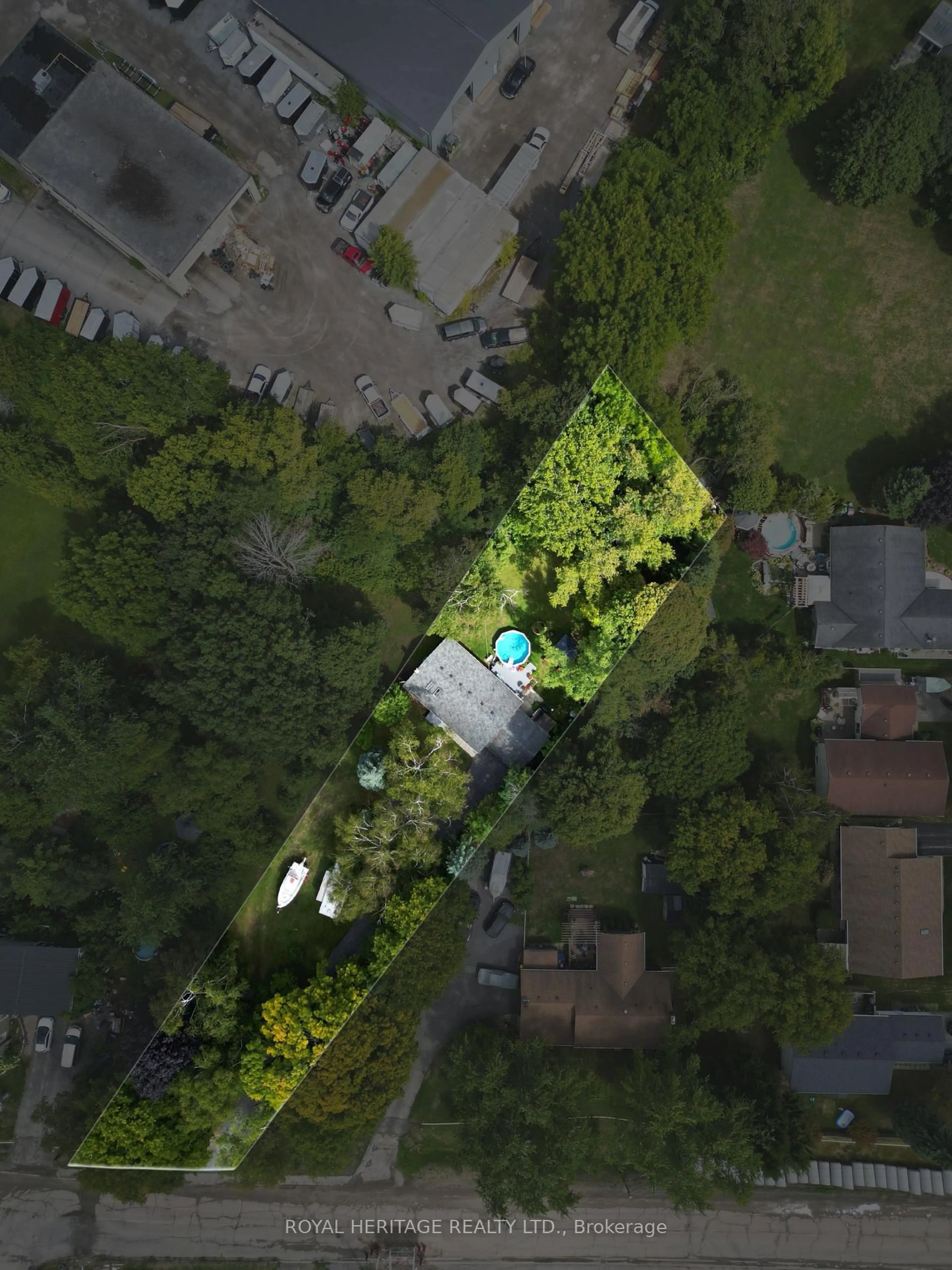 A pic from outside/outdoor area/front of a property/back of a property/a pic from drone, street for 155 Prince Edward St, Brighton Ontario K0K 1H0