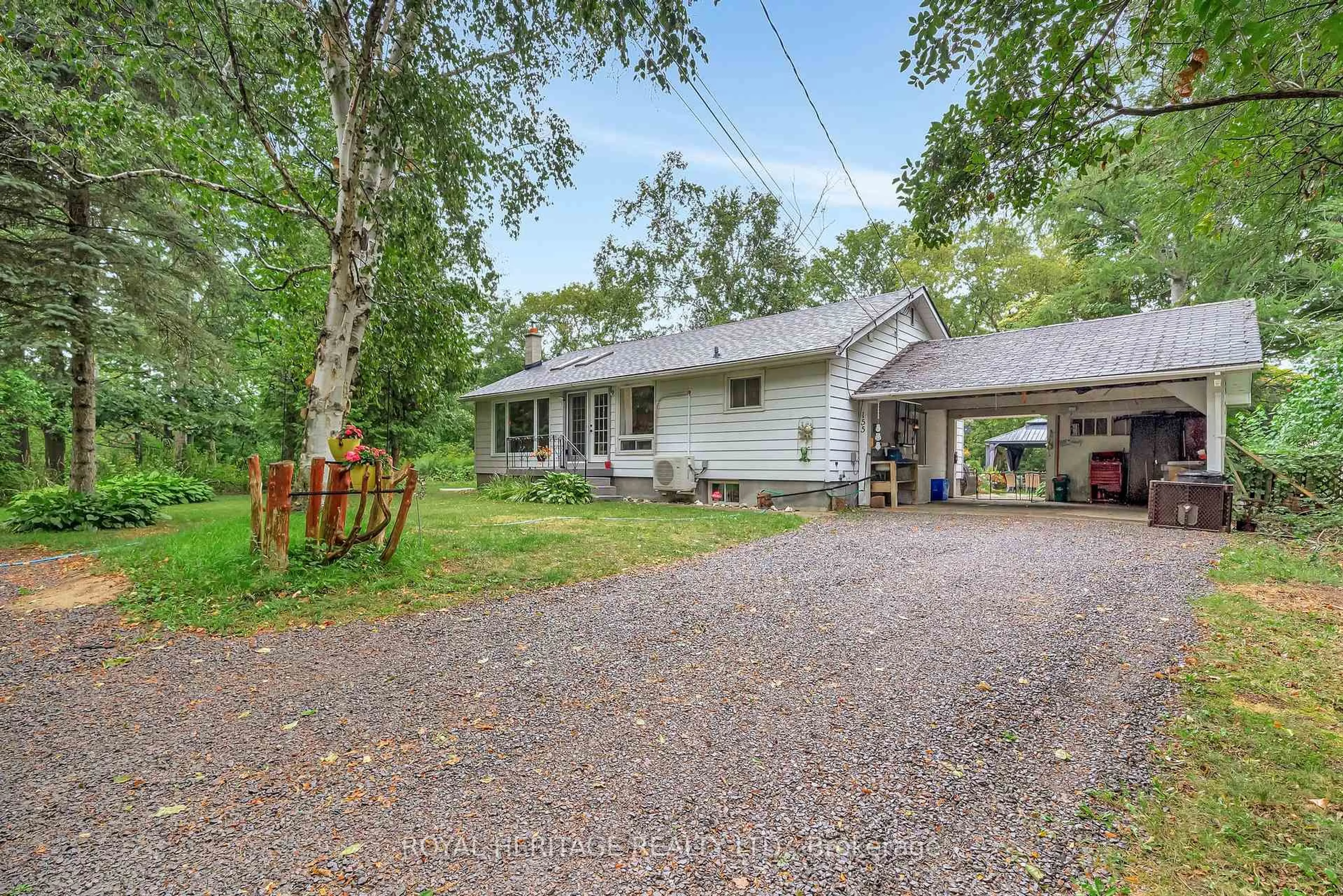 A pic from outside/outdoor area/front of a property/back of a property/a pic from drone, unknown for 155 Prince Edward St, Brighton Ontario K0K 1H0