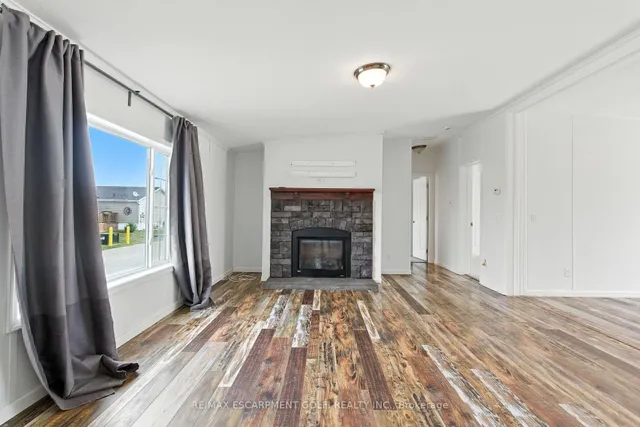 45 Riverbend Cres, Haldimand 5