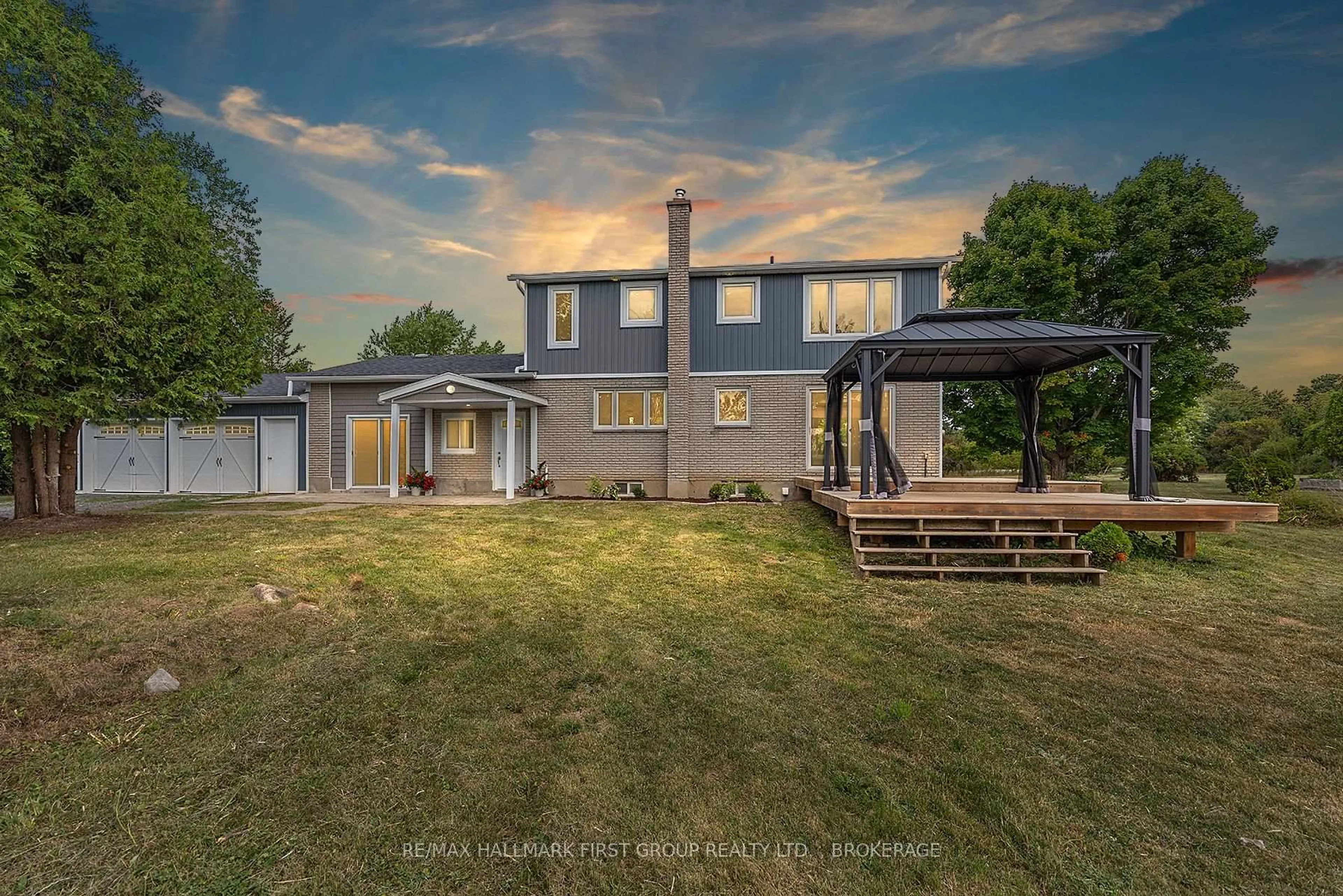 A pic from outside/outdoor area/front of a property/back of a property/a pic from drone, building for 1859 Turcotte Lane, Gananoque Ontario K7G 2V5