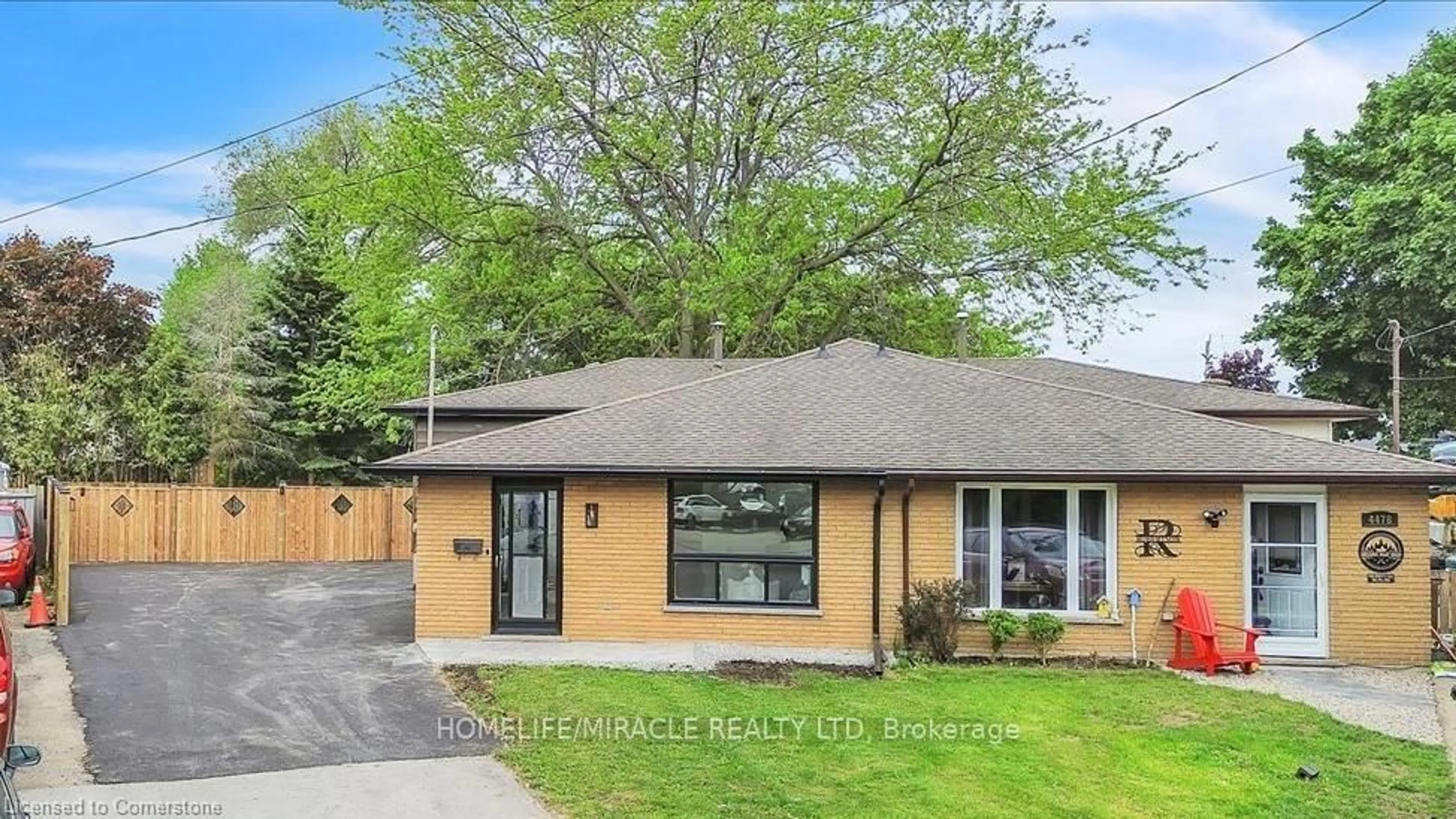 Home with brick exterior material, street for 4476 Margueritte Ave, Lincoln Ontario L3J 0B9