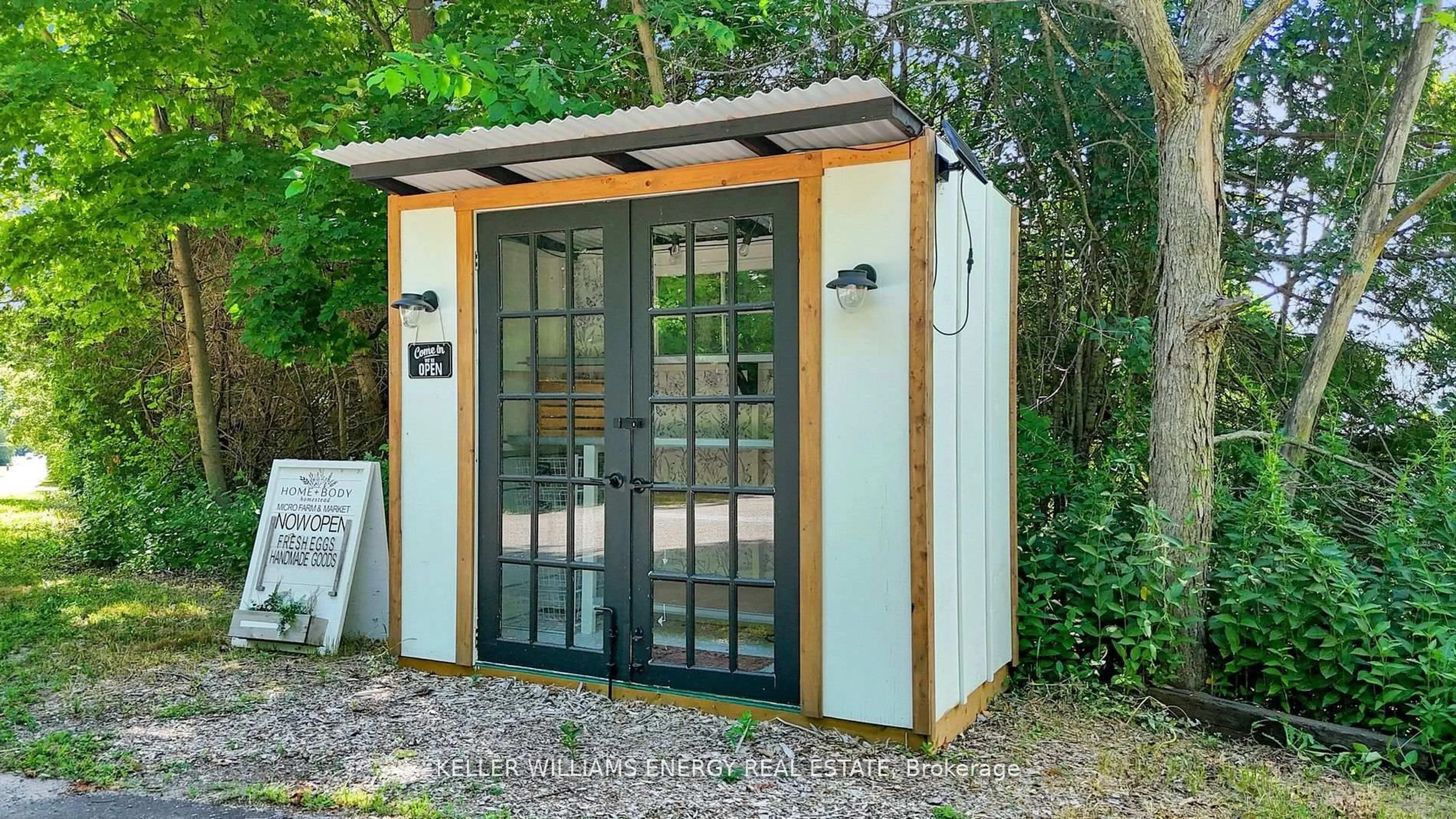 Shed for 8378 Majestic Hills Dr, Hamilton Township Ontario K9A 4J7