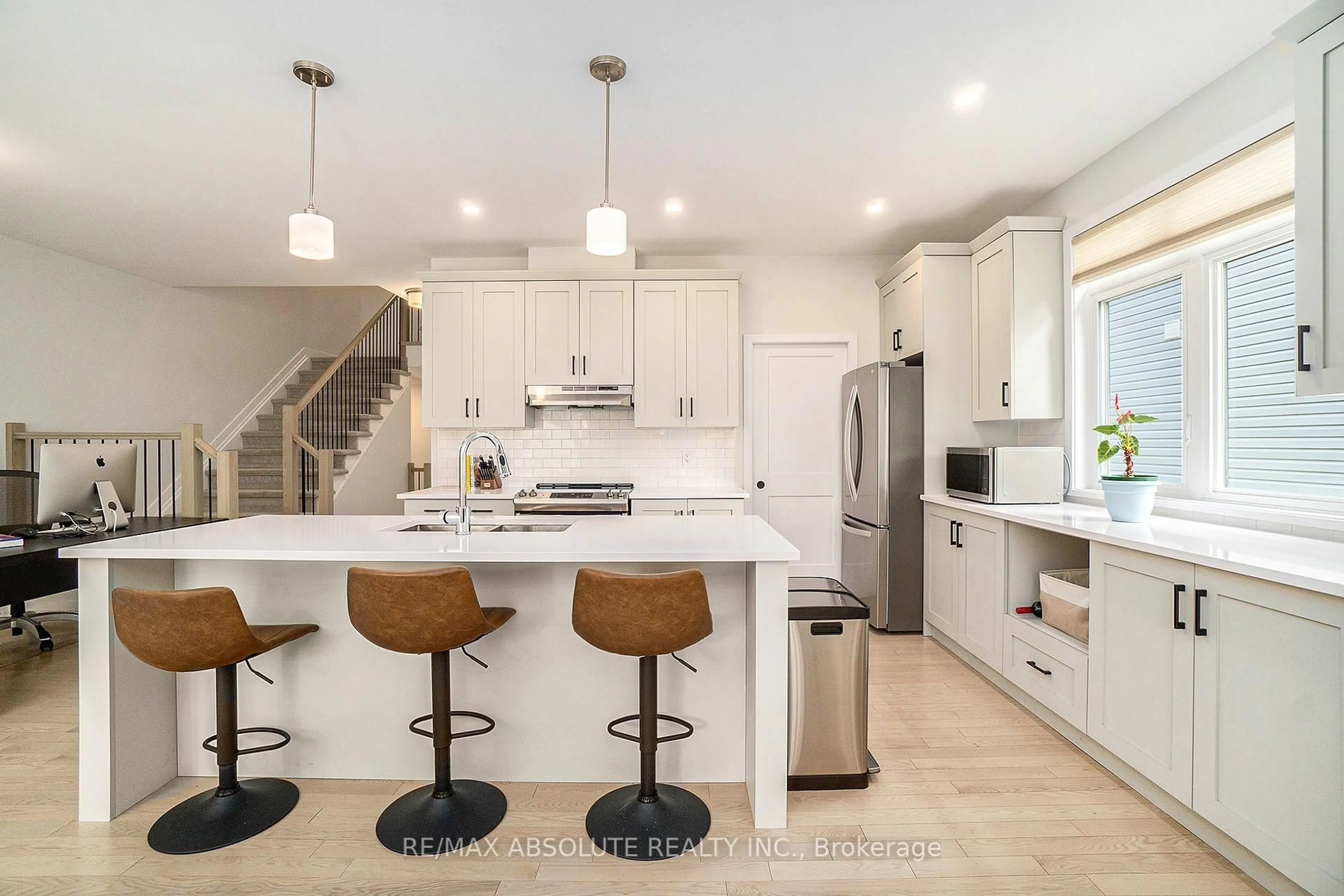 Open concept kitchen, unknown for 29 Mac Beattie Dr, Arnprior Ontario K7S 0J3