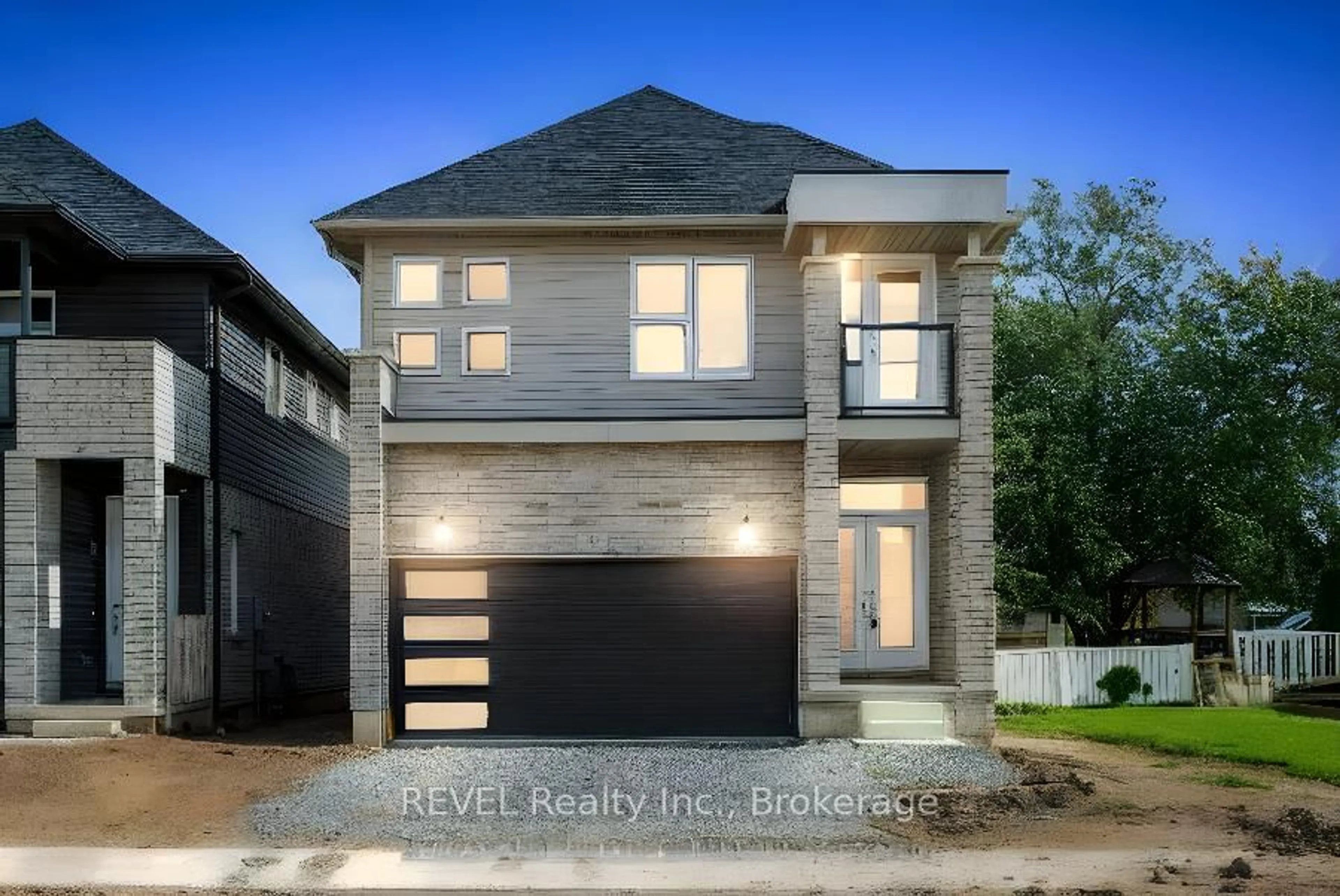 Home with brick exterior material, street for 103 Mclaughlin St, Welland Ontario L3B 0J9