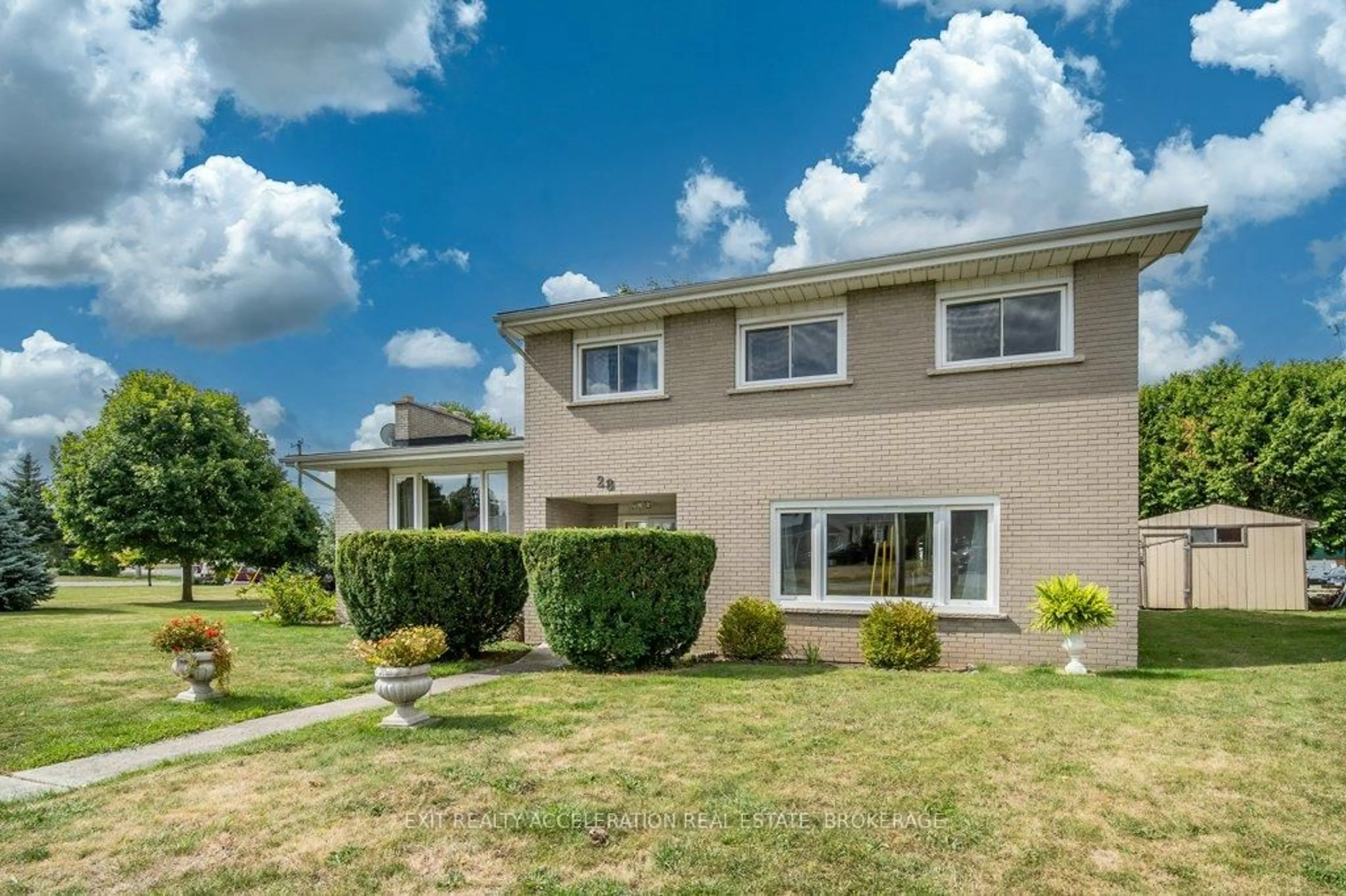 Unknown for 28 Sunset Cres, Greater Napanee Ontario K7R 2G5