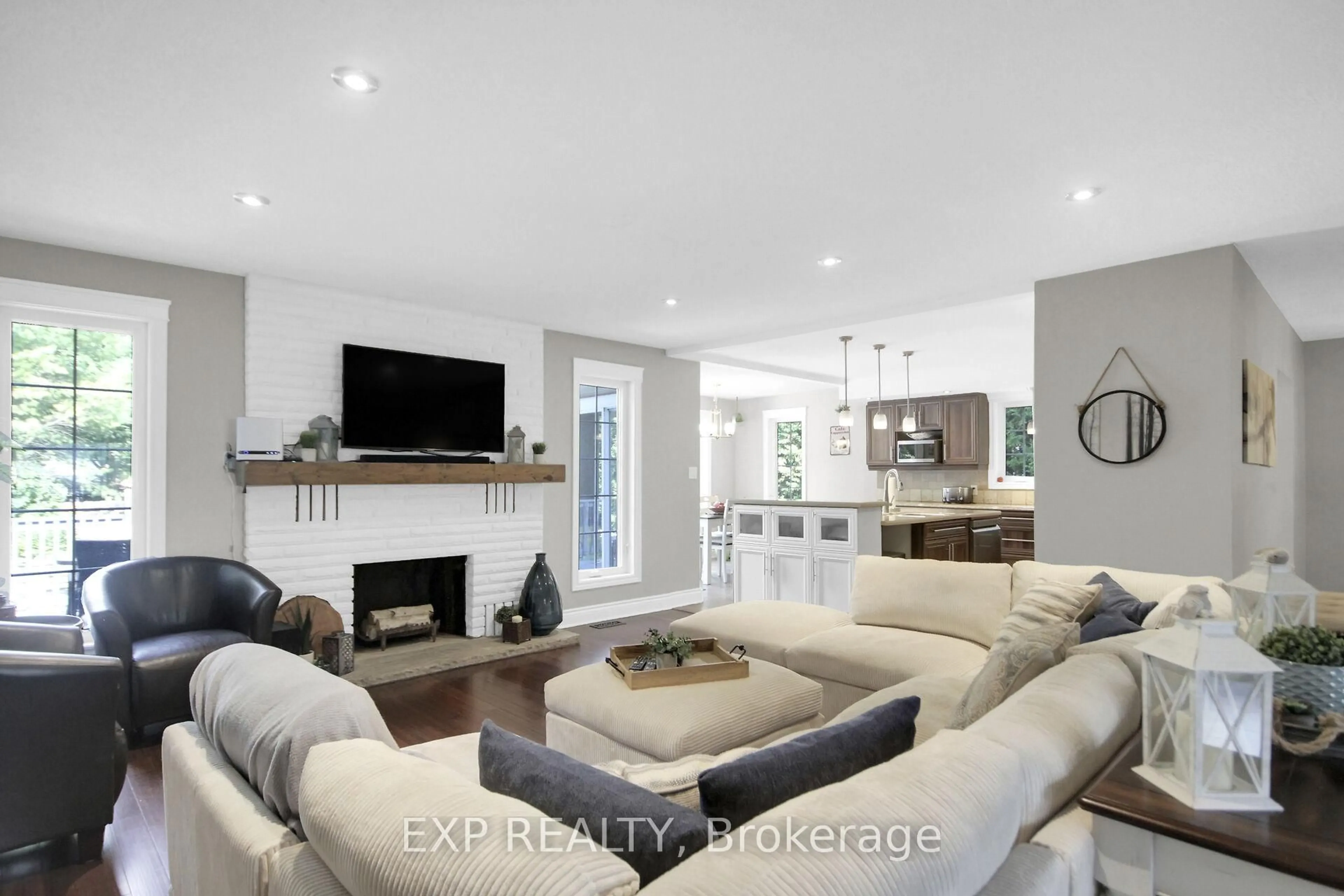 Living room with furniture, unknown for 100 Des Pins St, Russell Ontario K4R 1C5