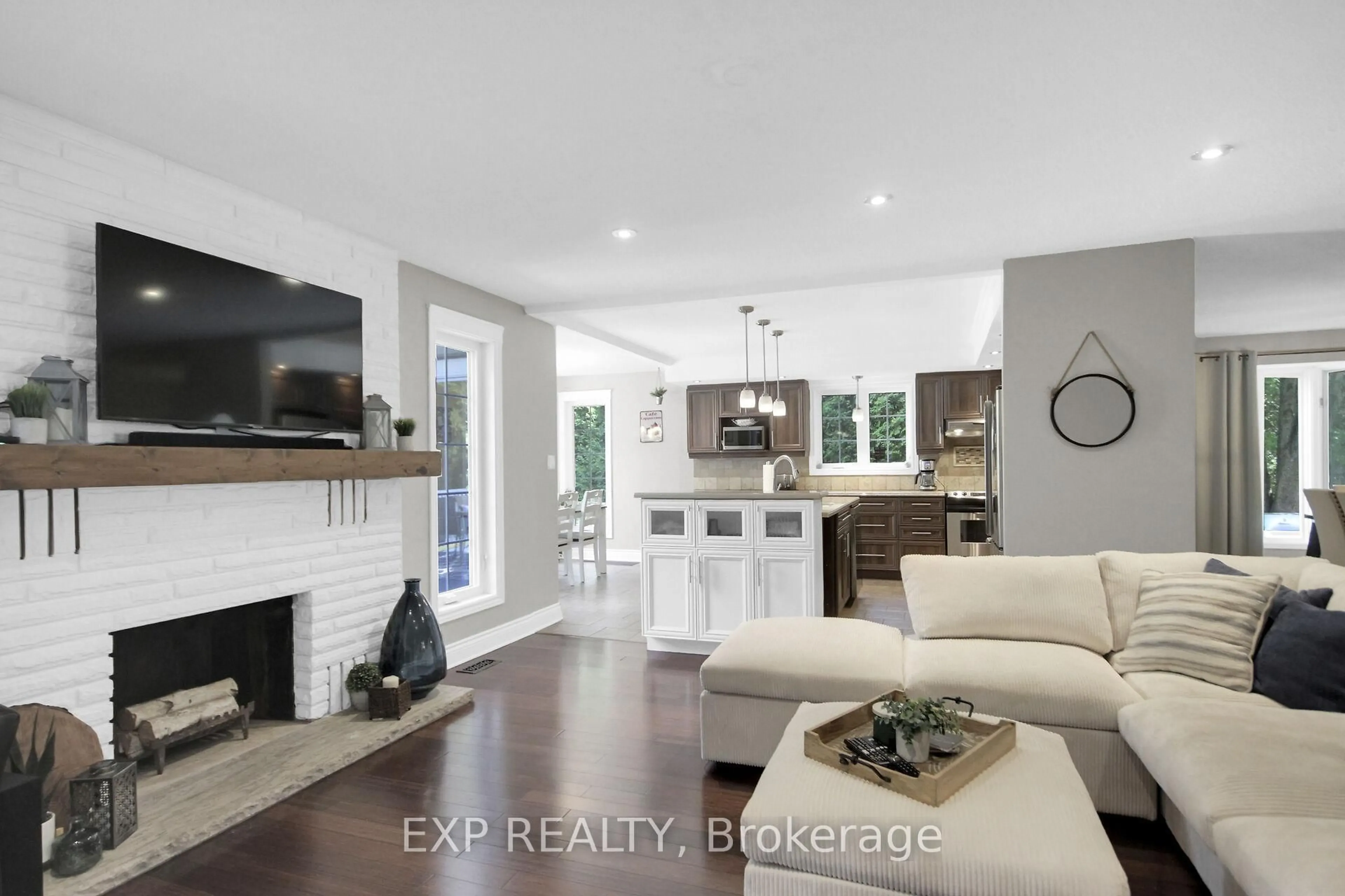 Open concept kitchen, ceramic/tile floor for 100 Des Pins St, Russell Ontario K4R 1C5