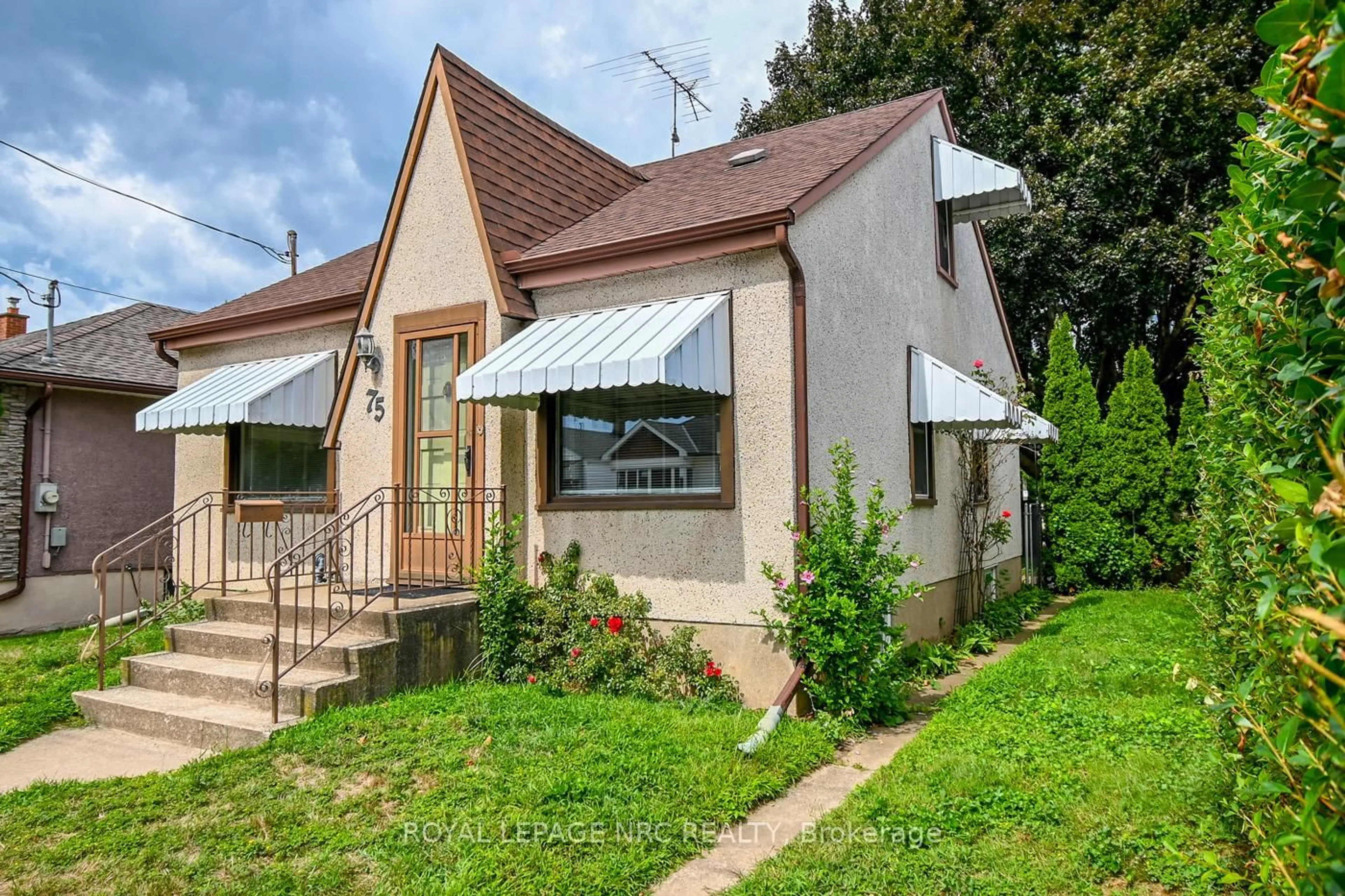 Unknown for 75 Vale Ave, St. Catharines Ontario L2R 1T5