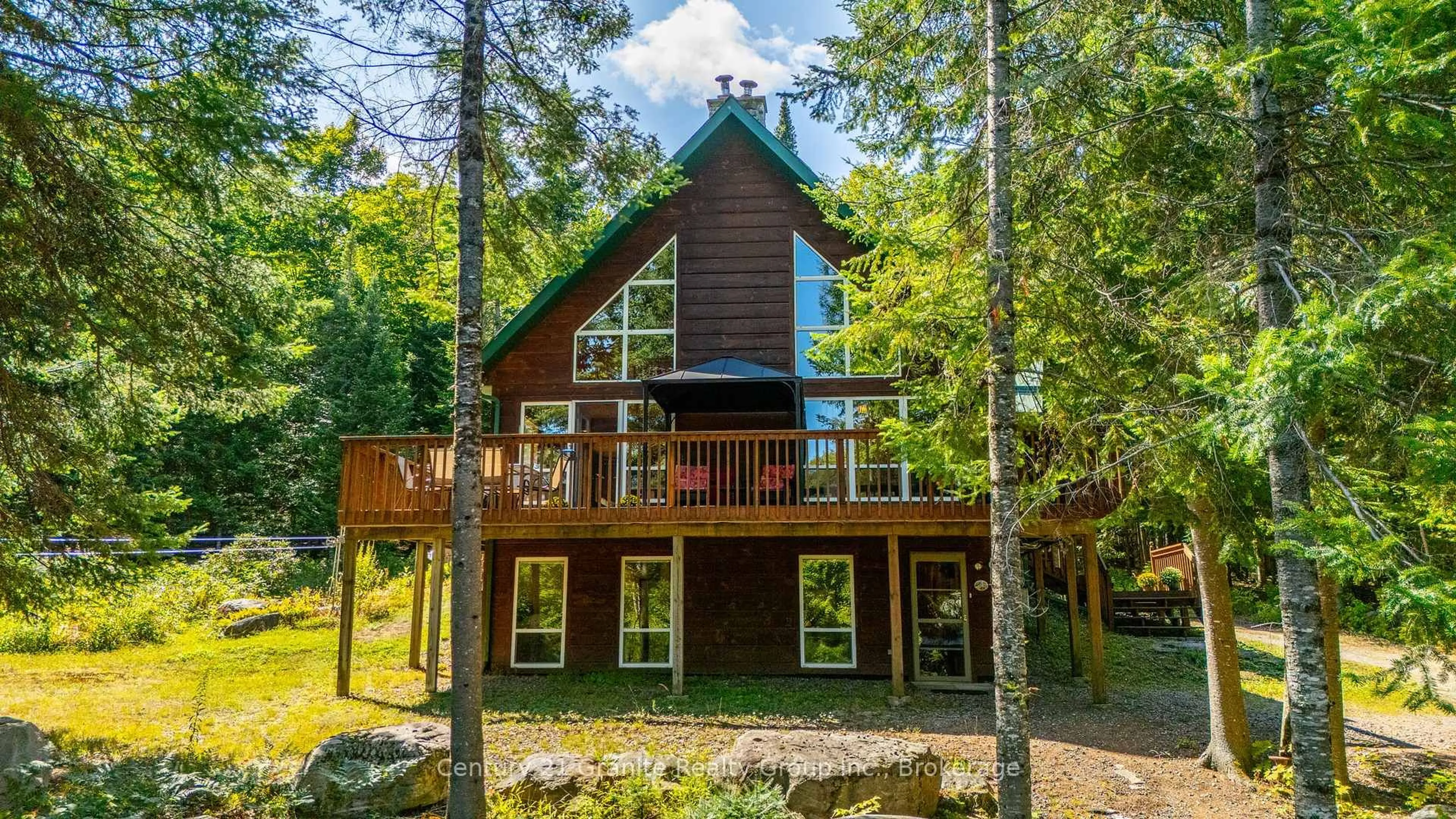 Home with vinyl exterior material, forest/trees view for 1166 Carroll Rd, Dysart et al Ontario K0M 1S0