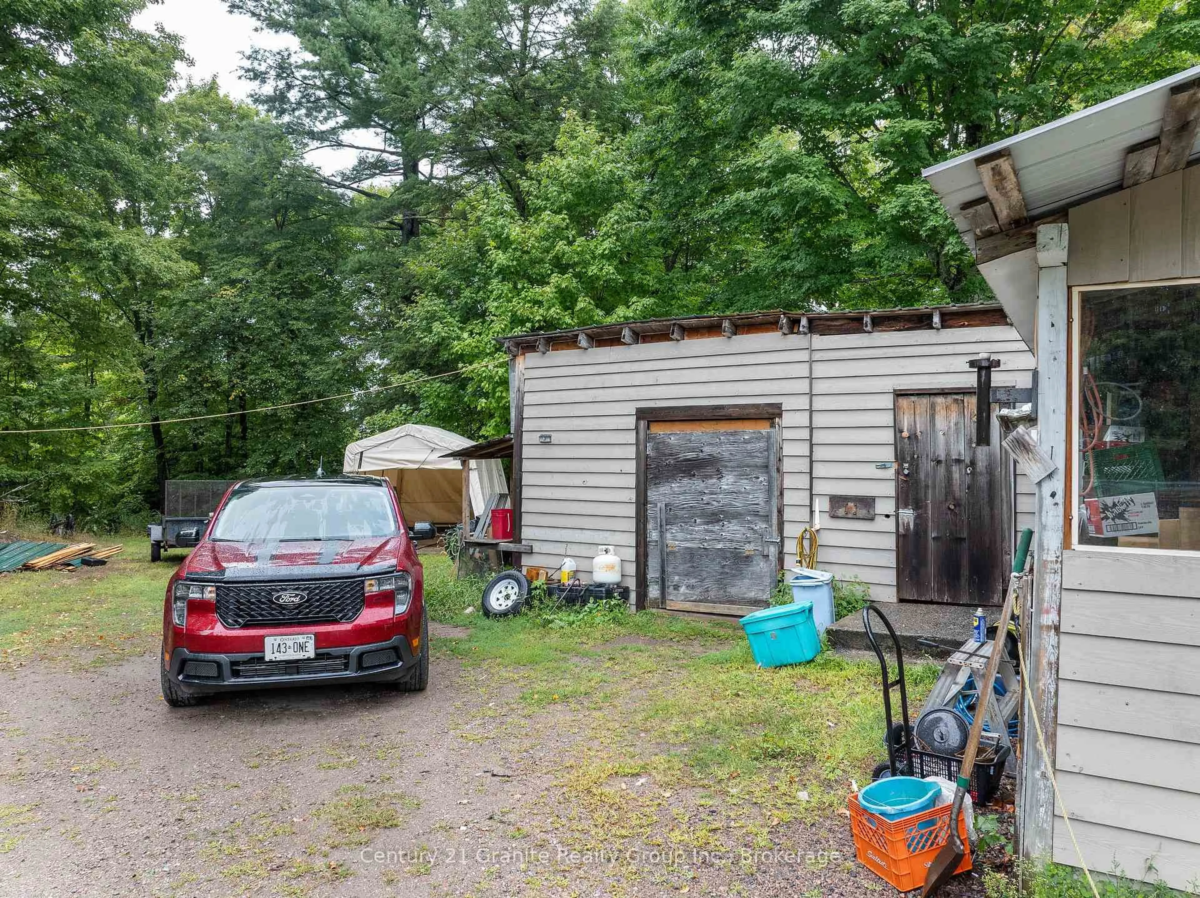 Shed for 9564 Highway 118, Algonquin Highlands Ontario K0M 1S0