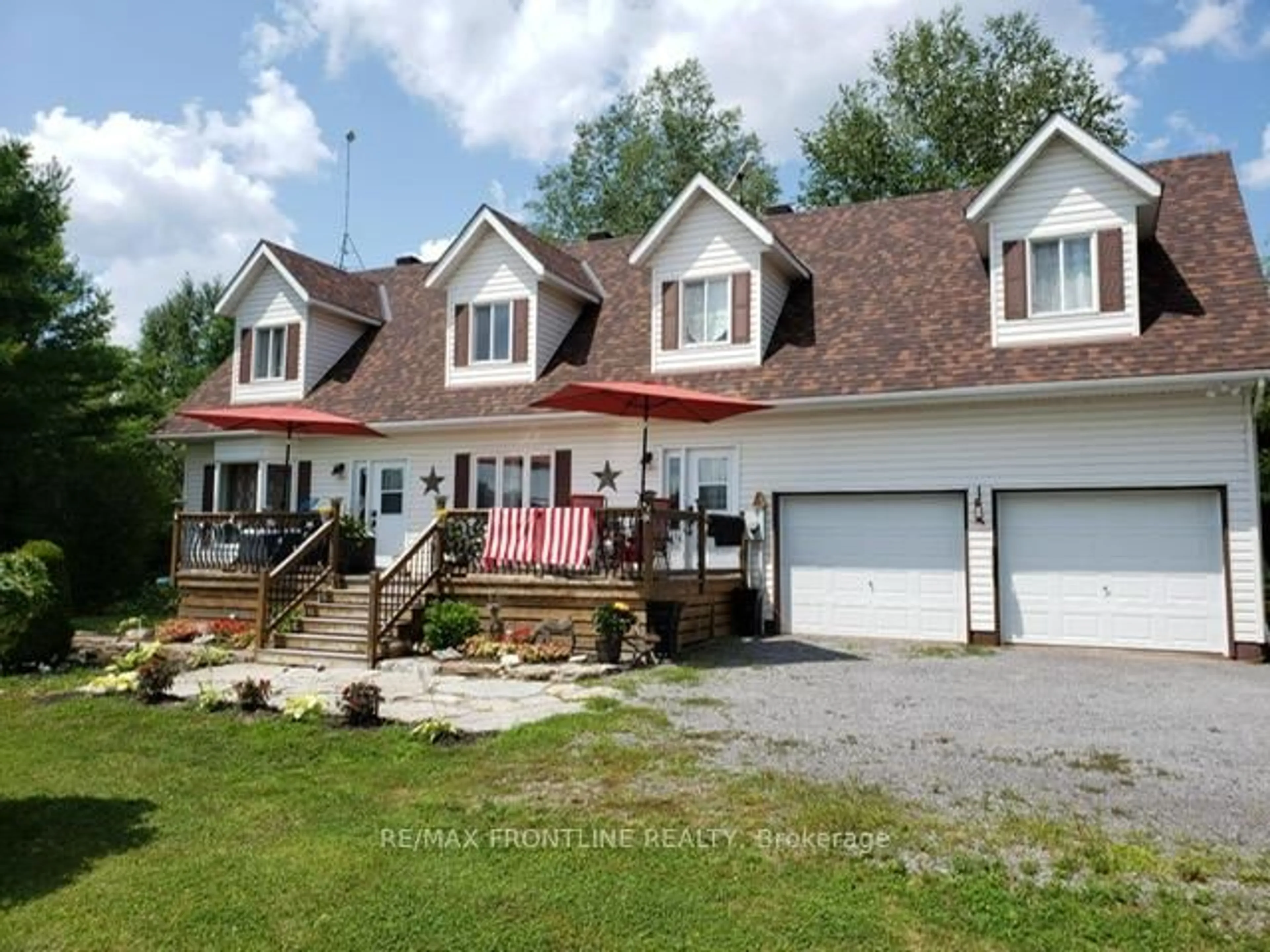 A pic from outside/outdoor area/front of a property/back of a property/a pic from drone, street for 2290 Wolf Grove Rd, Almonte Ontario K0A 1A0