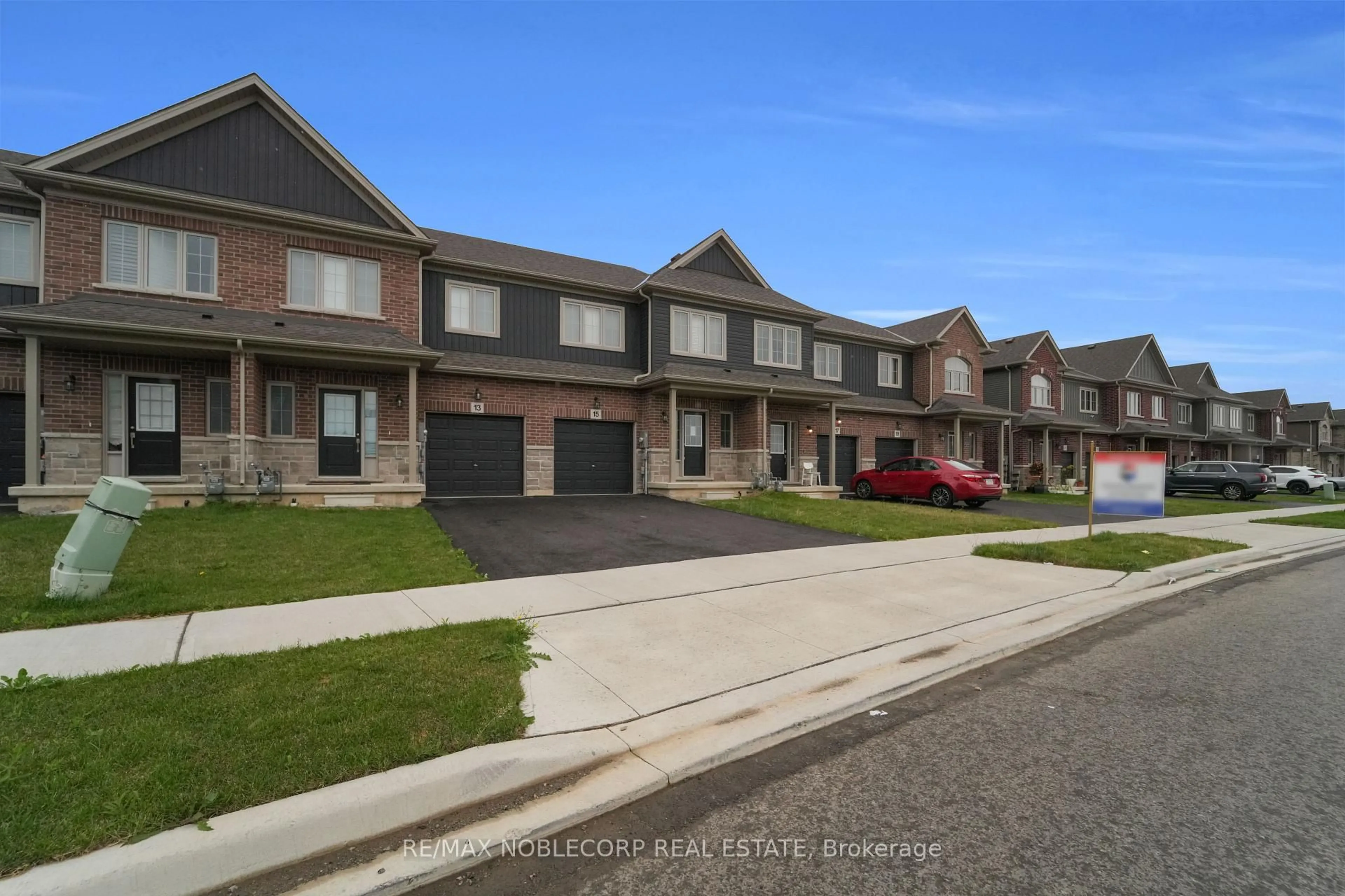 Unknown for 15 Lloyd Davies Way, Hamilton Ontario L0R 1C0