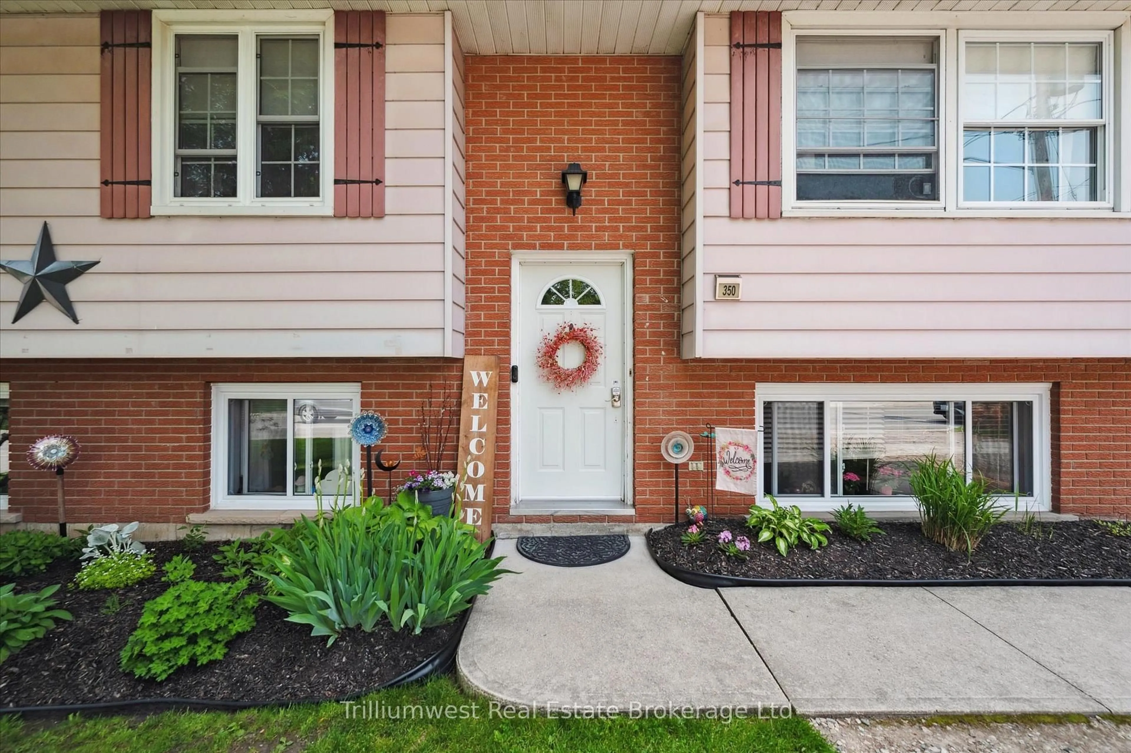 Home with brick exterior material, street for 350 Wellington St, Wellington North Ontario N0G 2L1