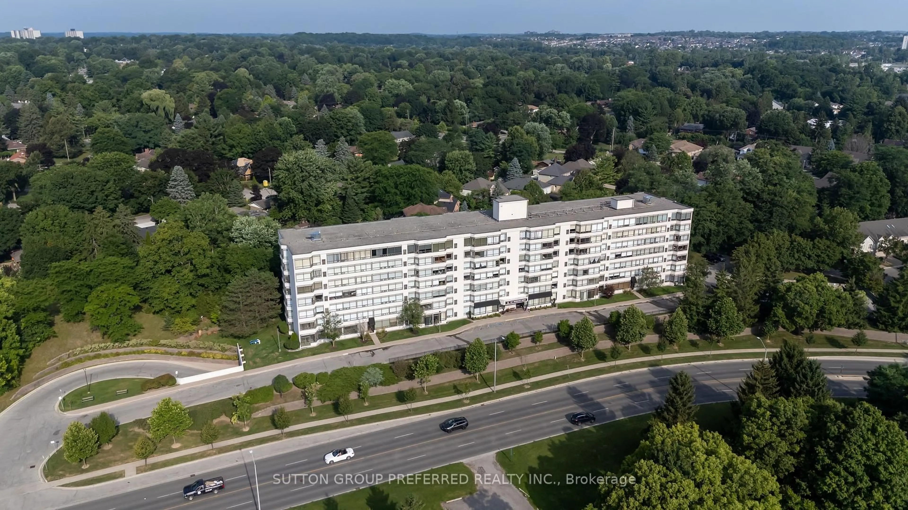A pic from outside/outdoor area/front of a property/back of a property/a pic from drone, city buildings view from balcony for 521 Riverside Dr #609, London North Ontario N6H 5E2