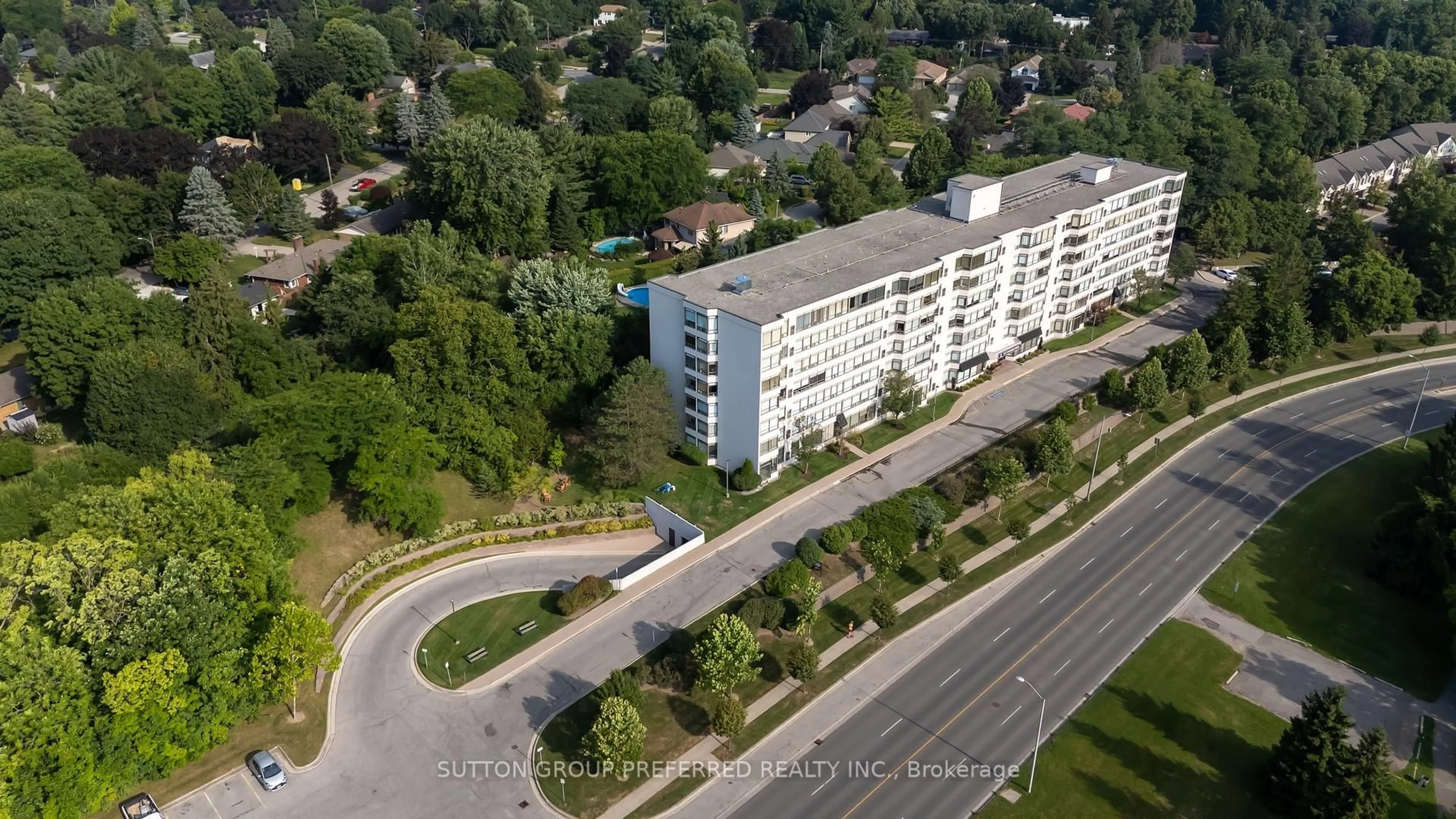 A pic from outside/outdoor area/front of a property/back of a property/a pic from drone, city buildings view from balcony for 521 Riverside Dr #609, London North Ontario N6H 5E2