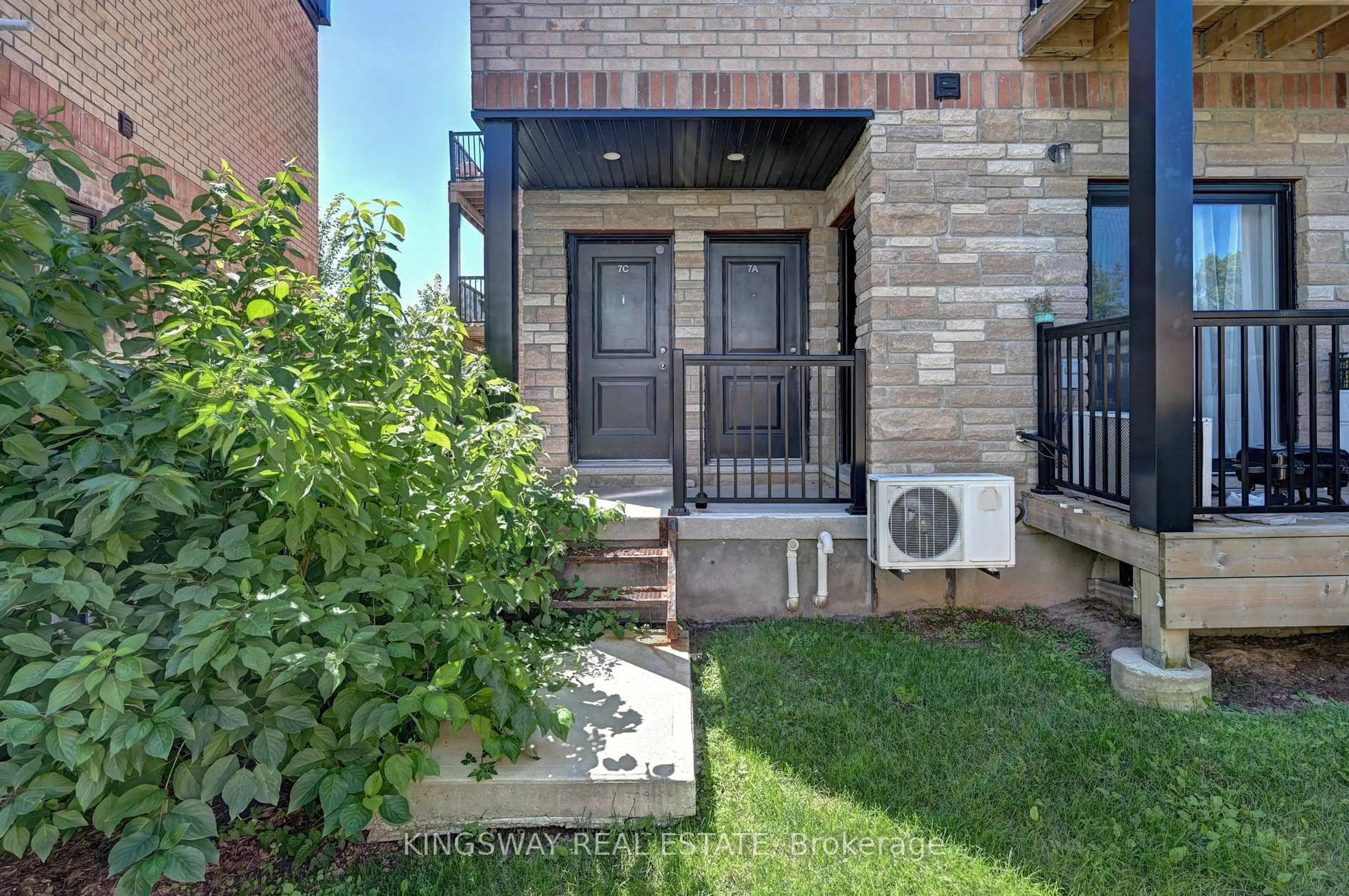 Home with brick exterior material, street for 164 Heiman St #7C, Kitchener Ontario N2M 3L9