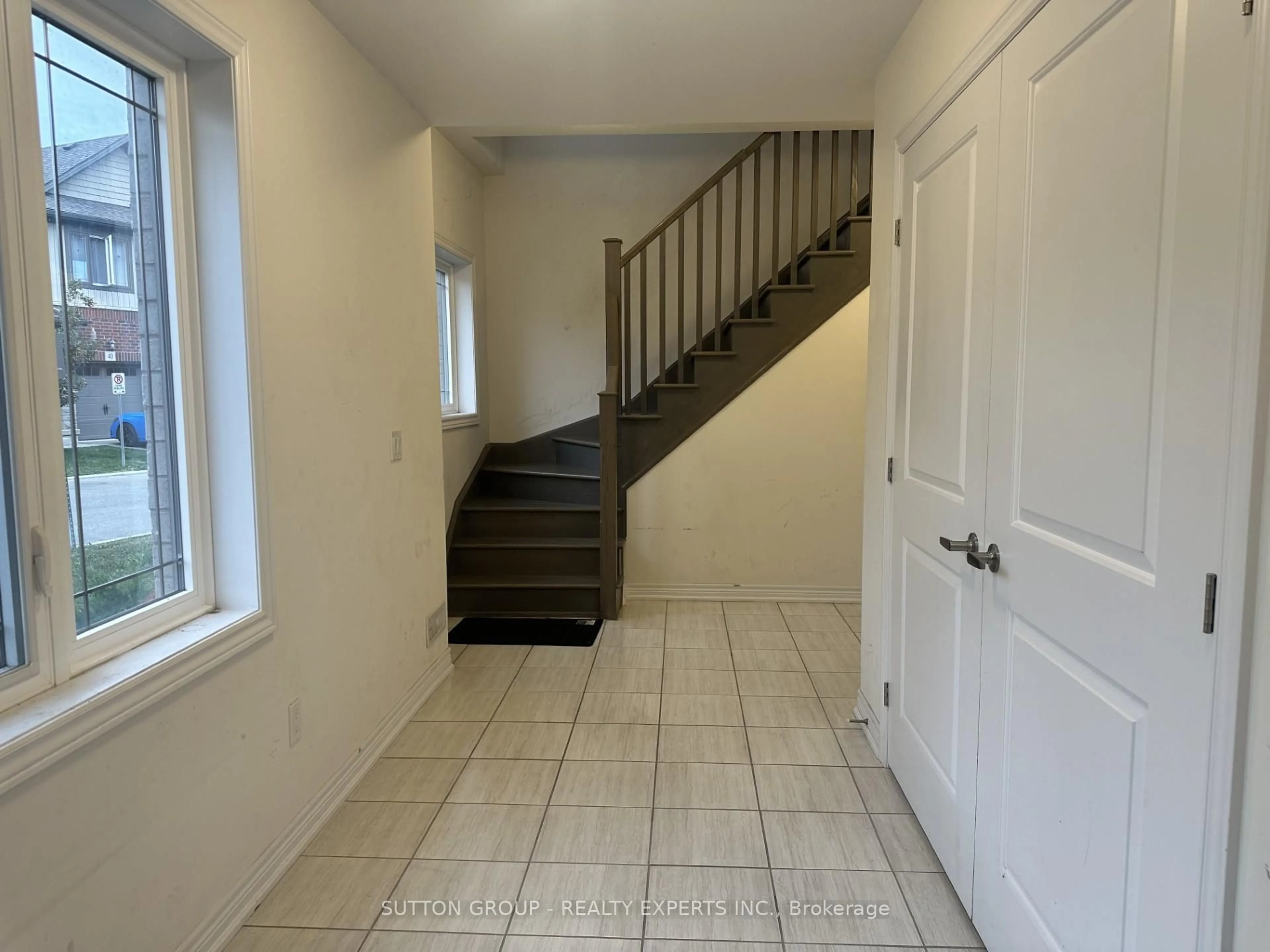 Unknown for 77 Diana Av Ave #140, Brantford Ontario N3T 0R6