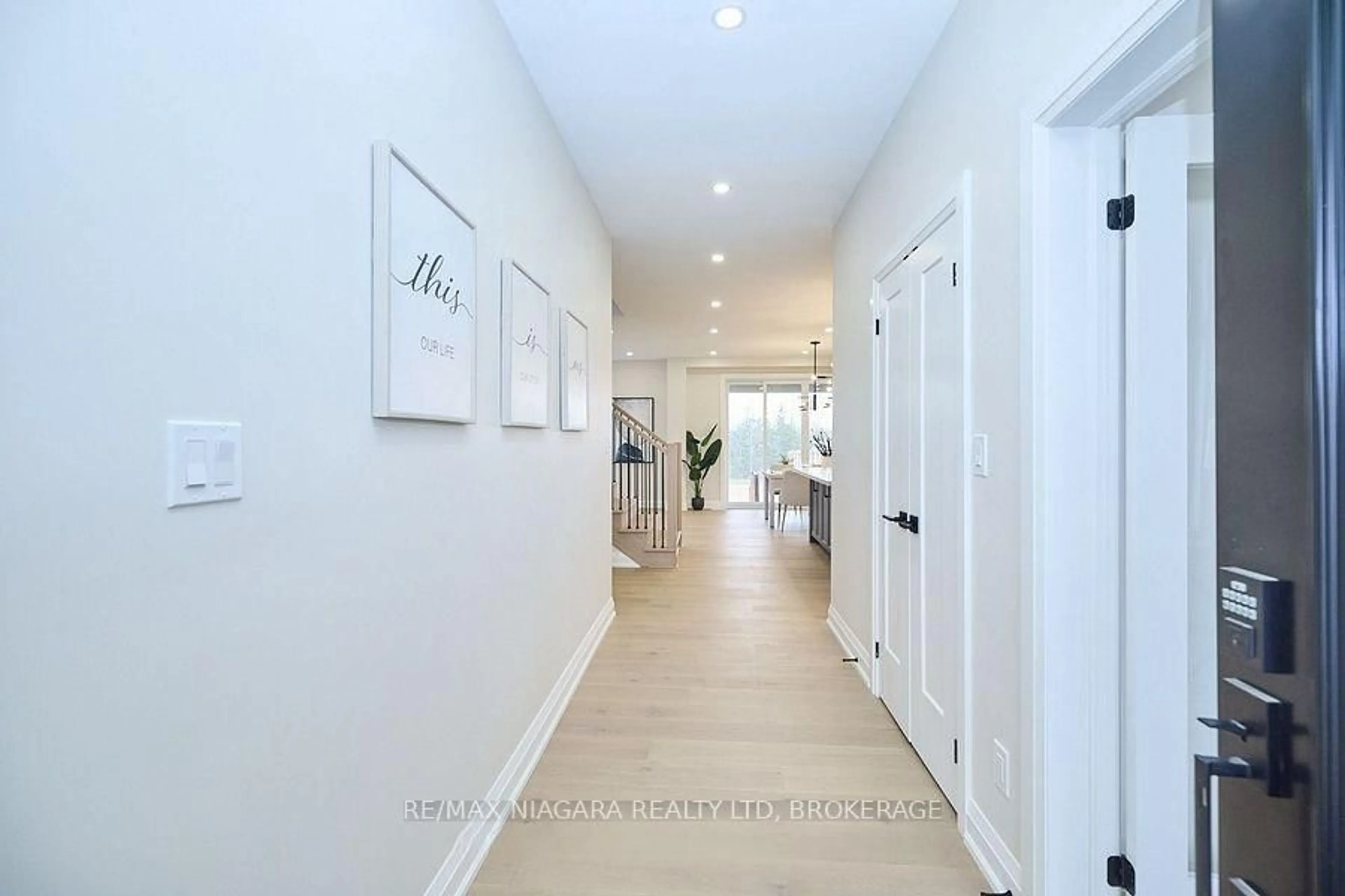 Indoor entryway for 4229 Manson Lane, Lincoln Ontario L0R 1G0
