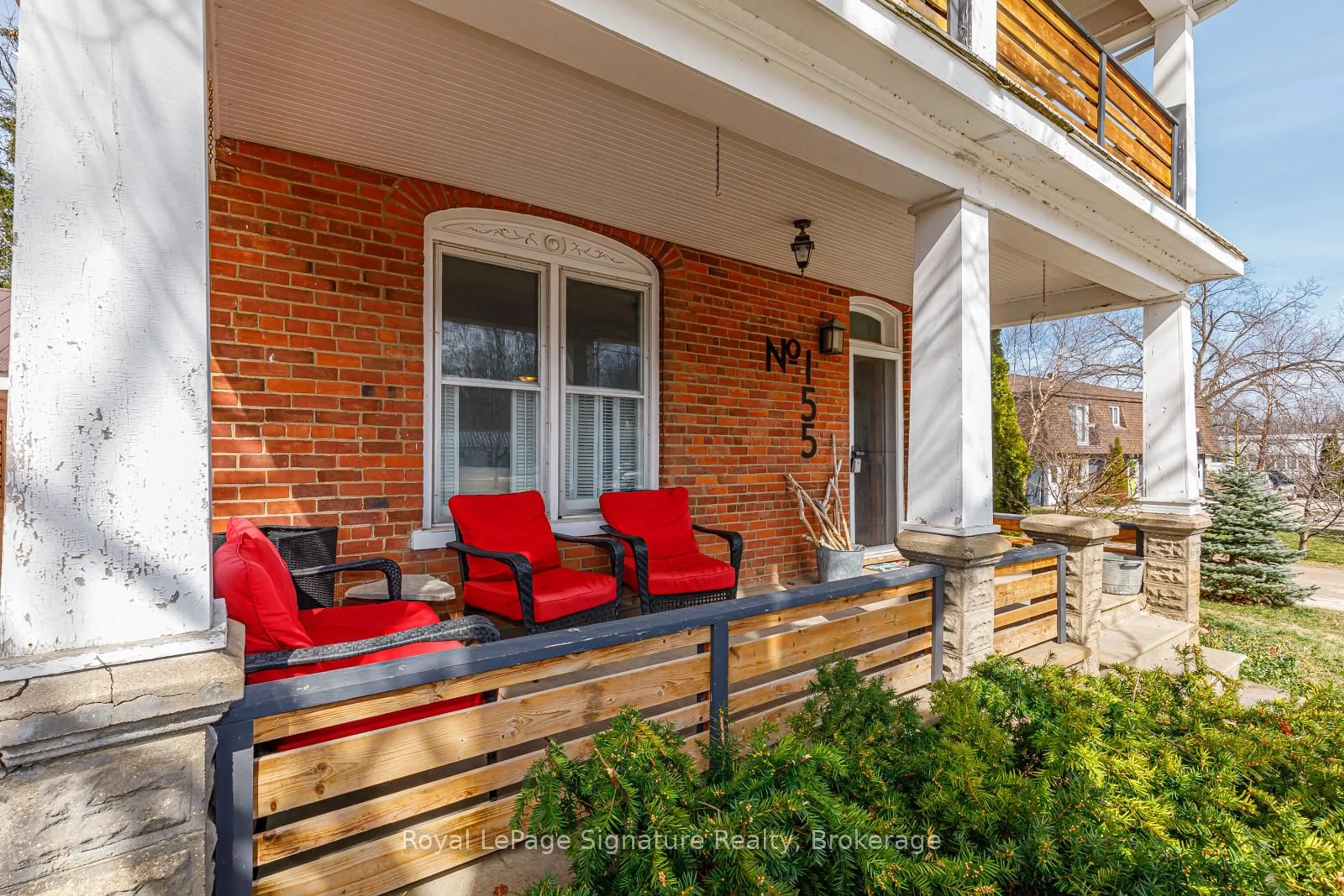 Patio, street for 155 CLARK St, Blue Mountains Ontario N0H 1J0