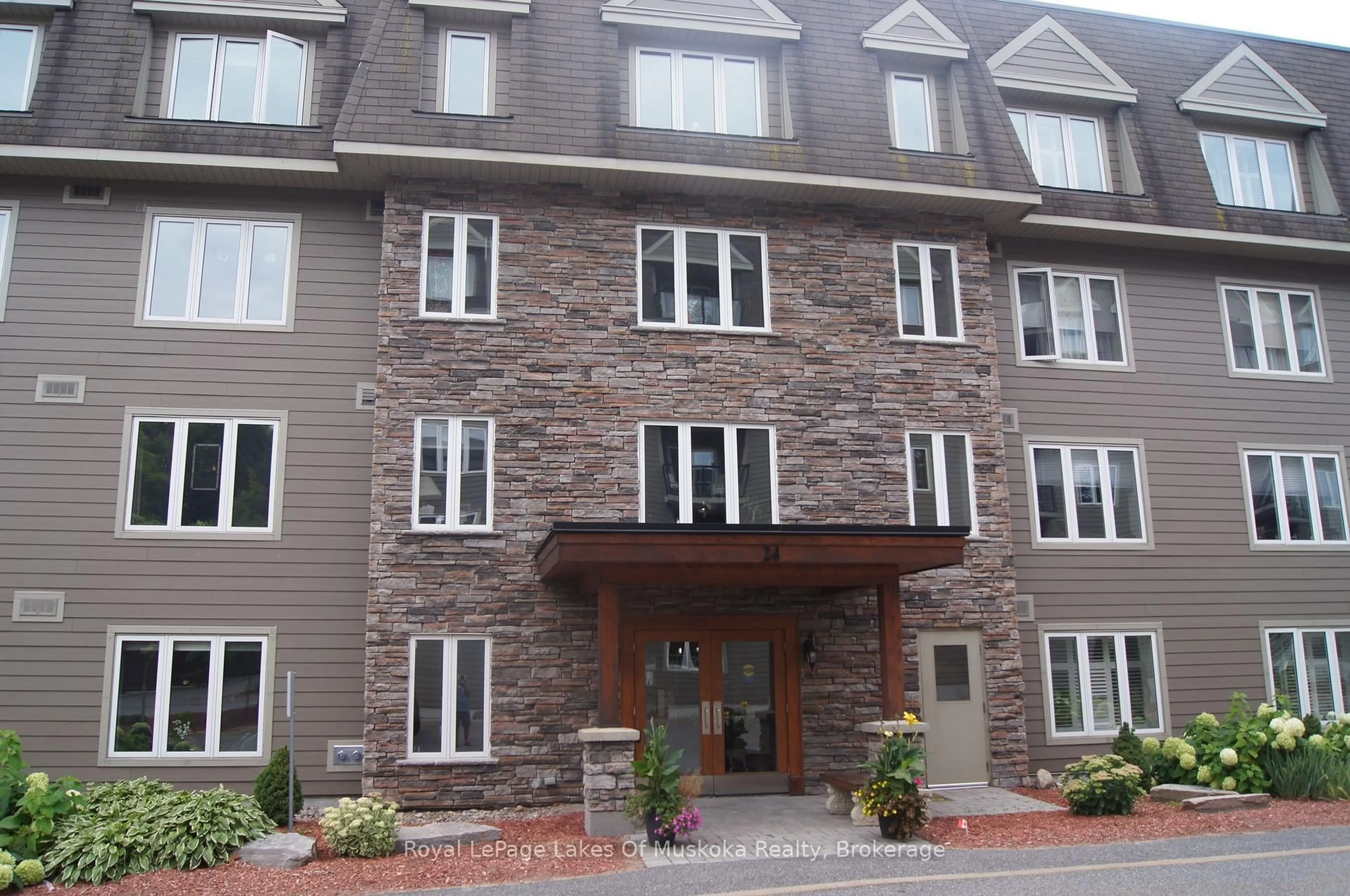 Unknown for 24 Dairy Lane #301, Huntsville Ontario P1H 0A4