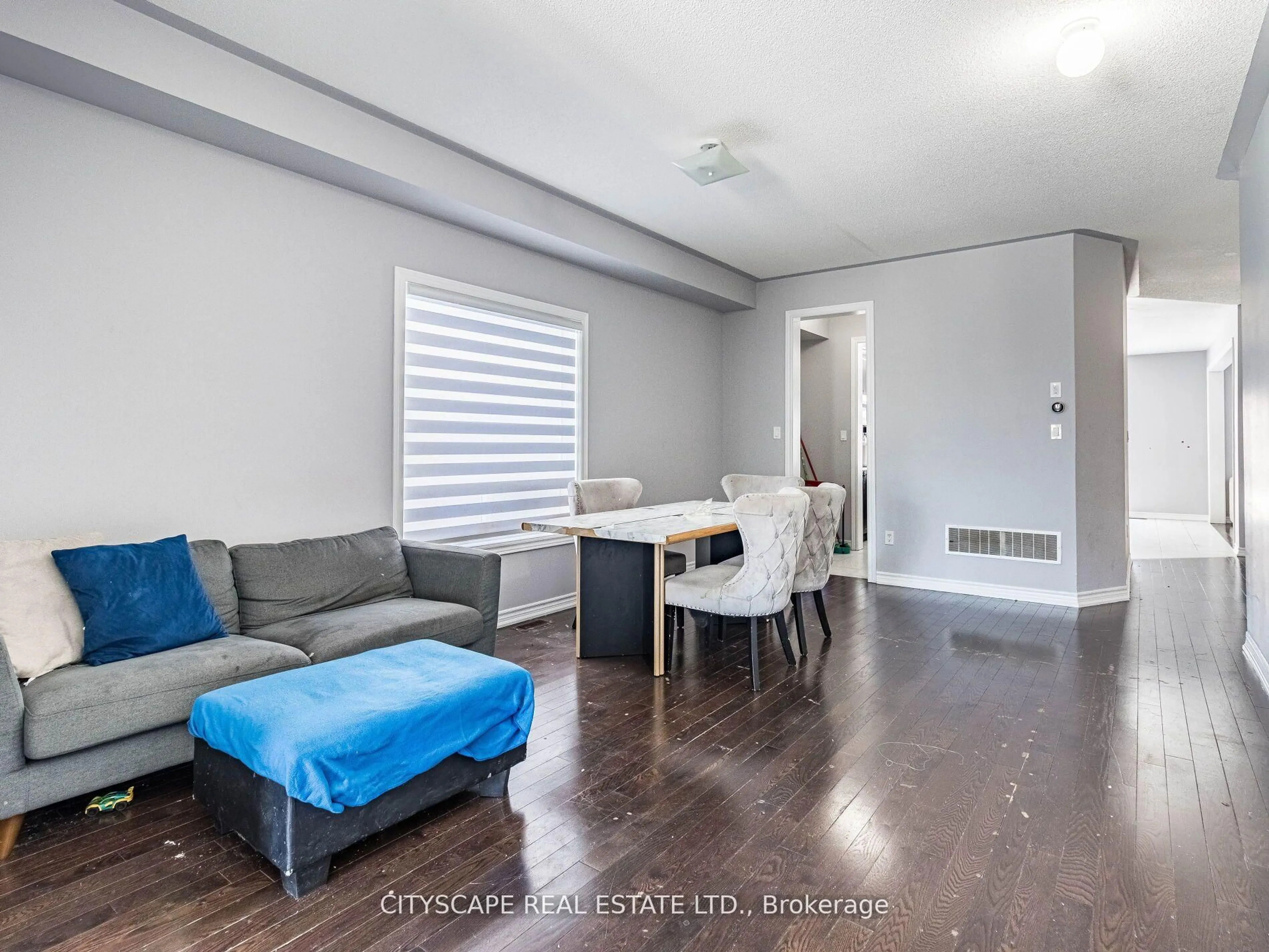 Living room with furniture, wood/laminate floor for 222 Irwin St, Shelburne Ontario L9V 2S1