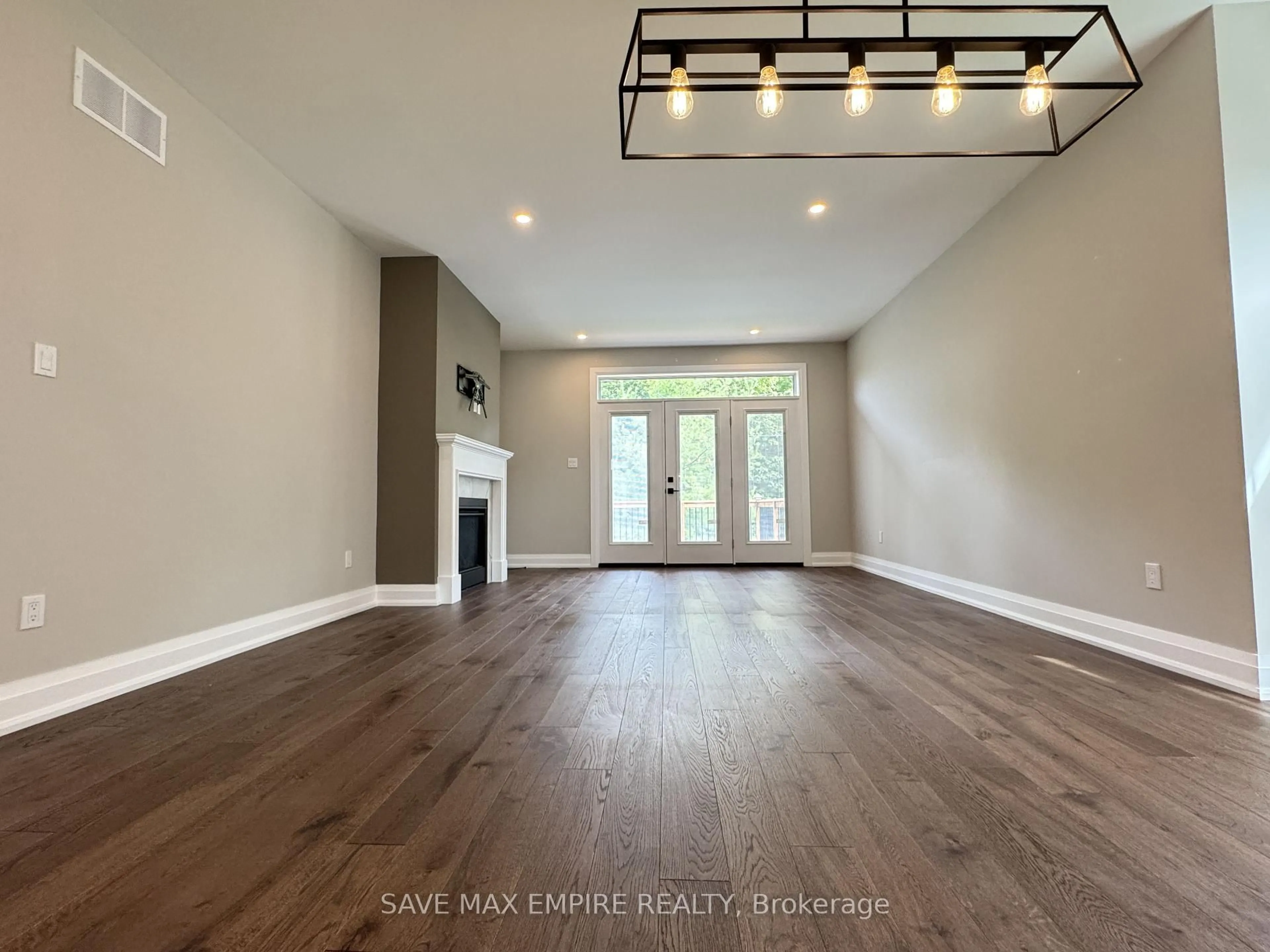 A pic of a room for 5 Wood Haven Dr #403, Tillsonburg Ontario N4G 0A8